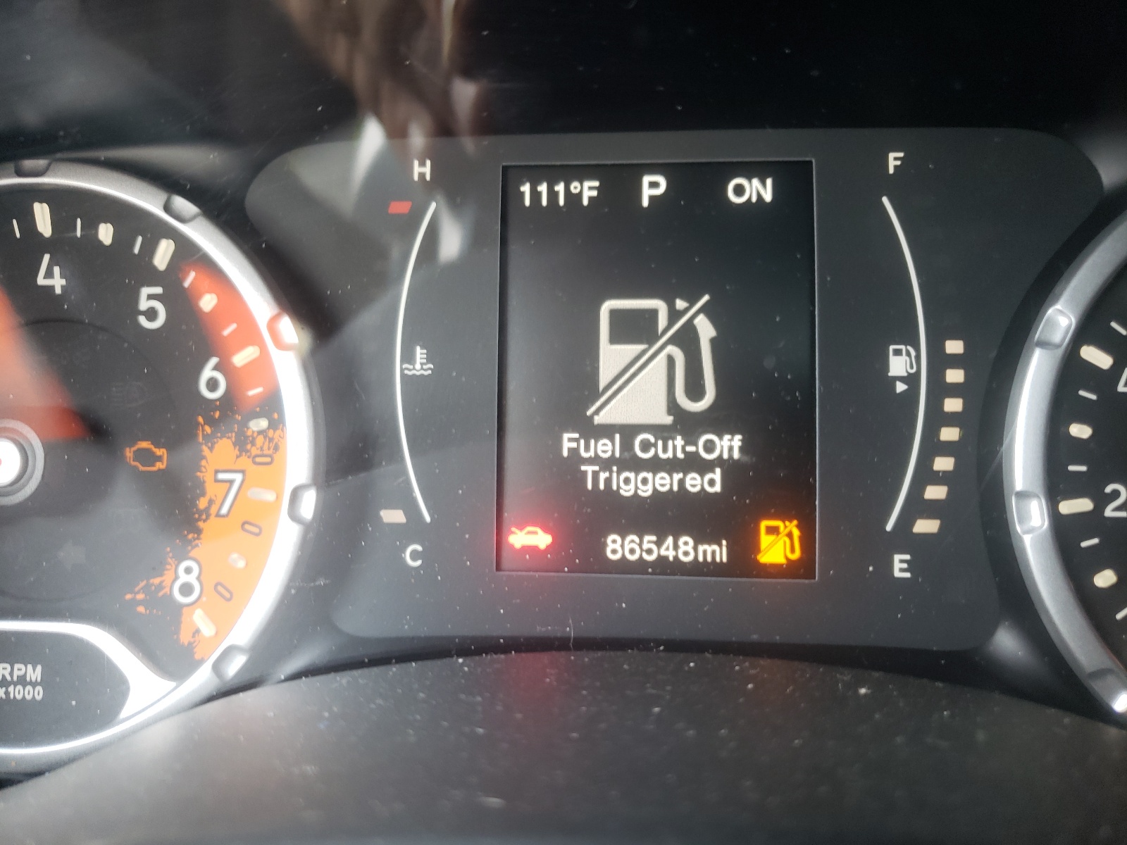 Photo 8 from auction – 2016 JEEP RENEGADE L with VIN ZACCJBBT6GPC80525