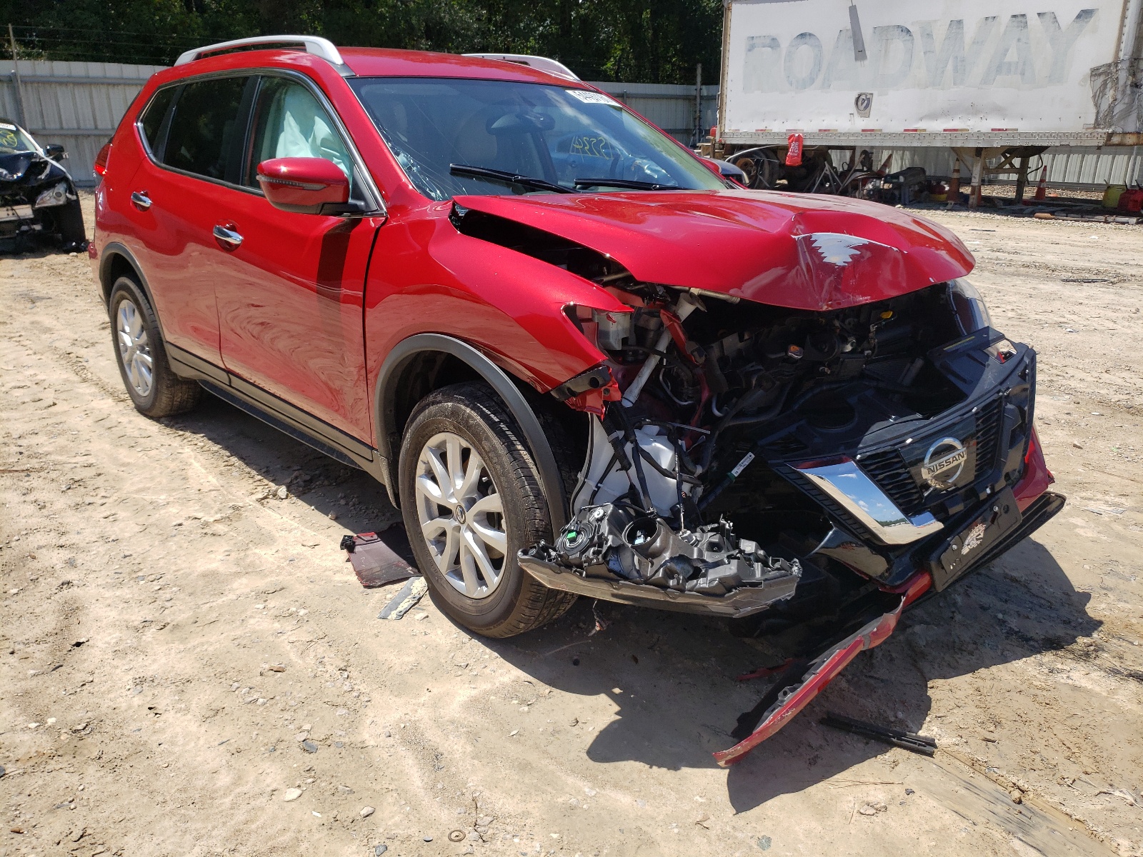 Photo 1 from auction – 2017 NISSAN ROGUE S with VIN JN8AT2MT6HW396671