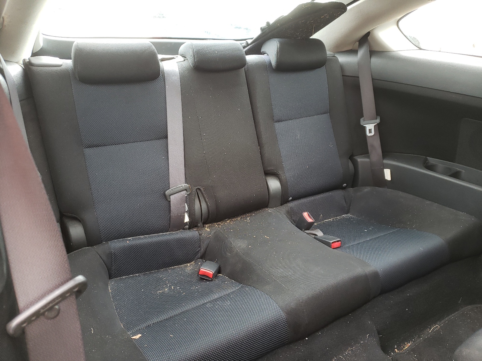 Photo 6 from auction – 2005 TOYOTA SCION TC with VIN JTKDE167250041226