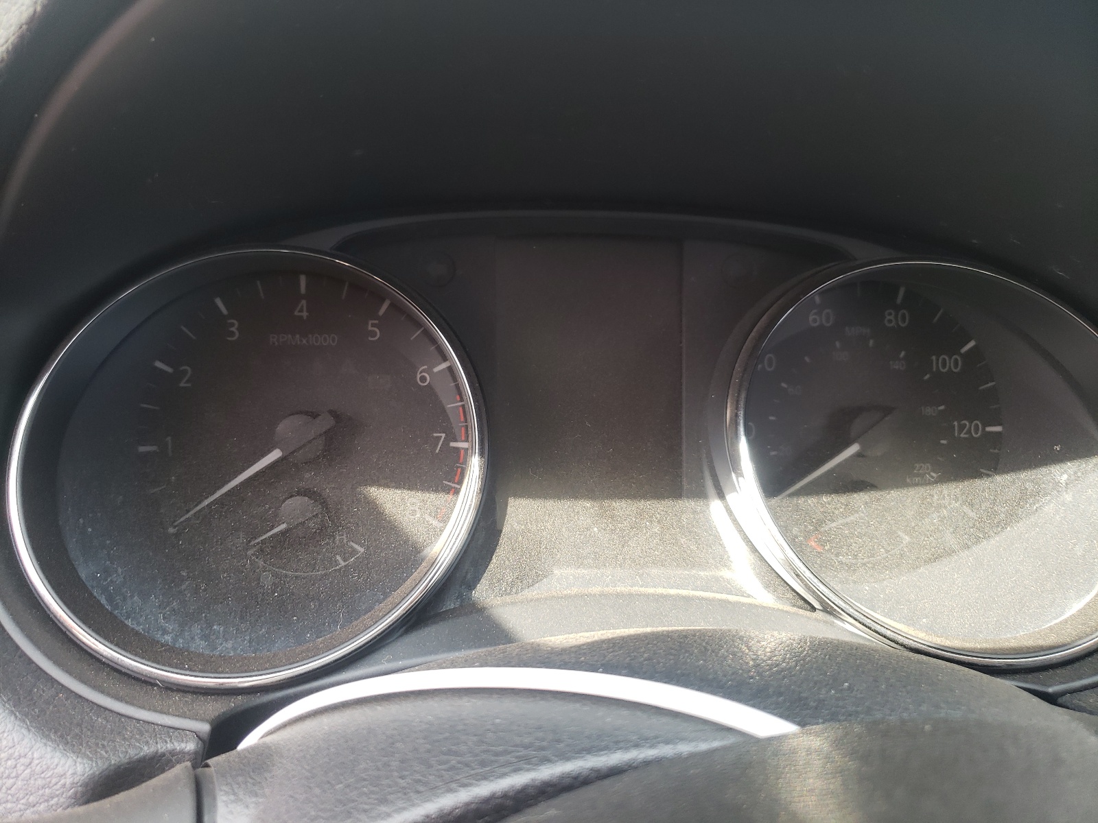 Photo 8 from auction – 2017 NISSAN ROGUE S with VIN KNMAT2MV8HP570246