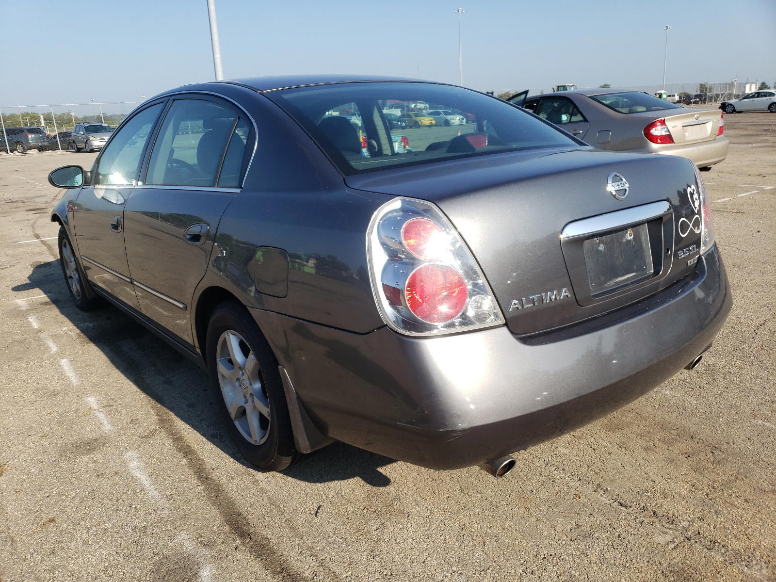 Photo 3 from auction – 2005 NISSAN ALTIMA SE with VIN 1N4BL11D85C271908