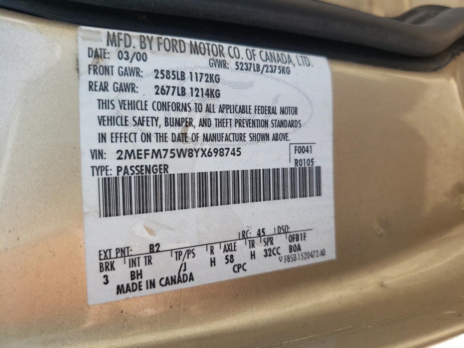 Photo 10 from auction – 2000 MERCURY GRAND MARQ with VIN 2MEFM75W8YX698745