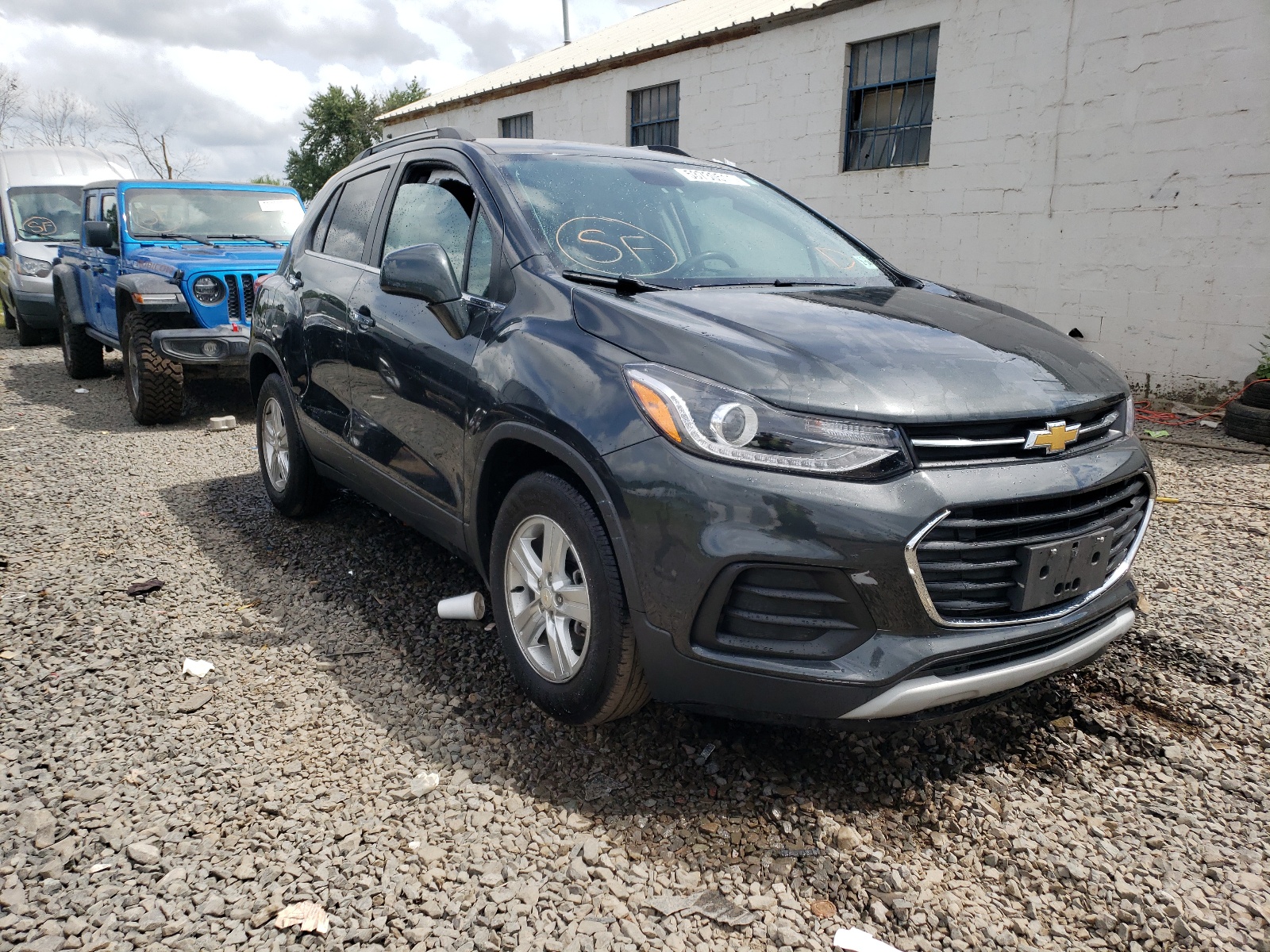CHEVROLET TRAX 1LT 2019 with VIN 3GNCJLSB1KL245932 - Photo from auction