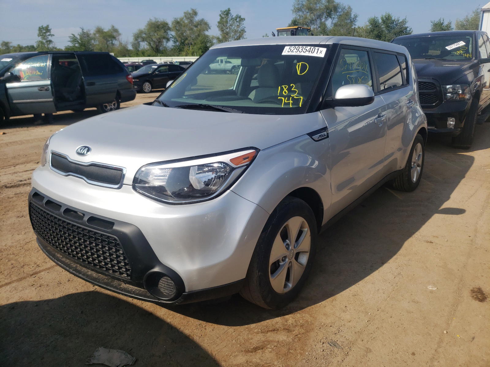Photo 2 from auction – 2015 KIA SOUL with VIN KNDJN2A28F7783747