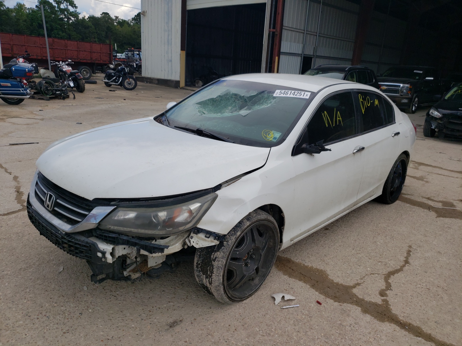 Photo 2 from auction – 2014 HONDA ACCORD SPO with VIN 1HGCR2F51EA252229