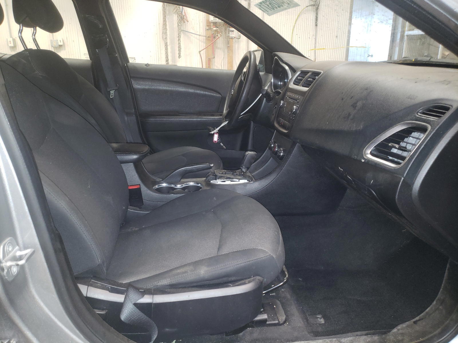 Photo 5 from auction – 2013 DODGE AVENGER SE with VIN 1C3CDZAB5DN589534