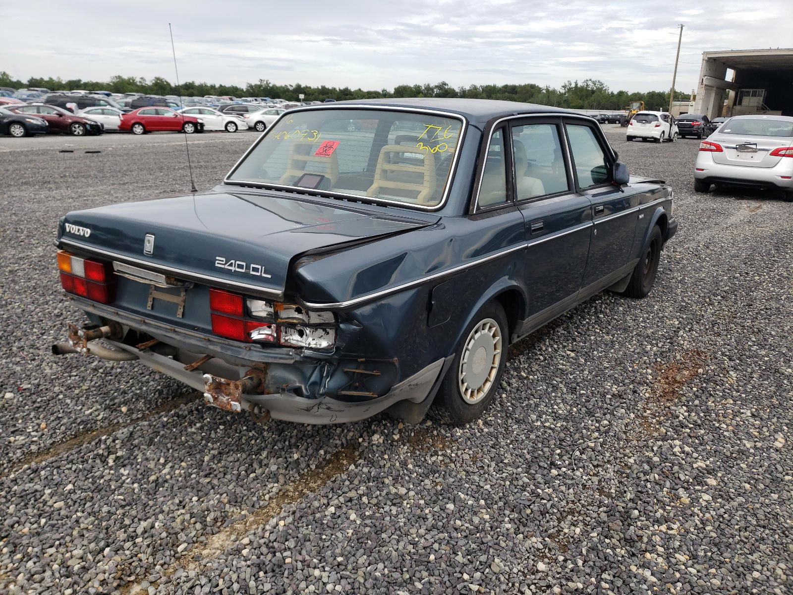 Photo 4 from auction – 1990 VOLVO 240 BASE with VIN YV1AA8846L1426274