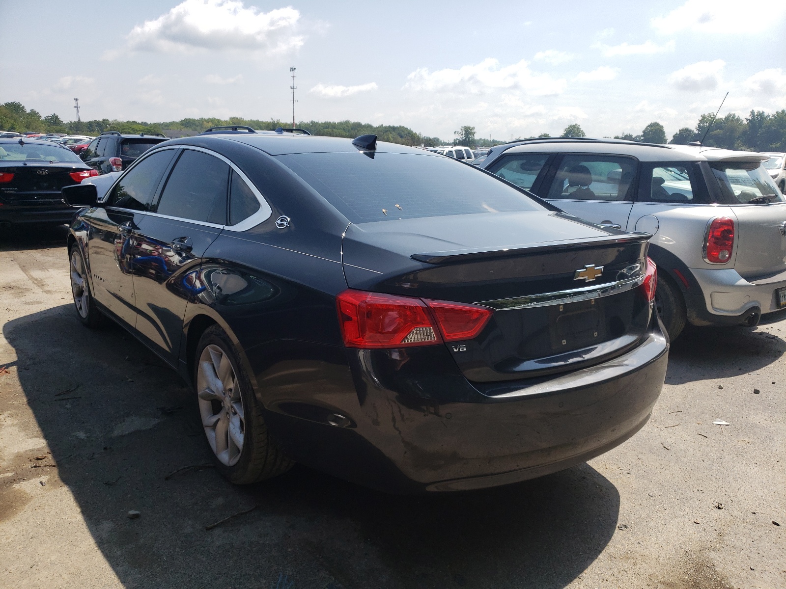 Photo 3 from auction – 2015 CHEVROLET IMPALA LT with VIN 2G1125S30F9222449
