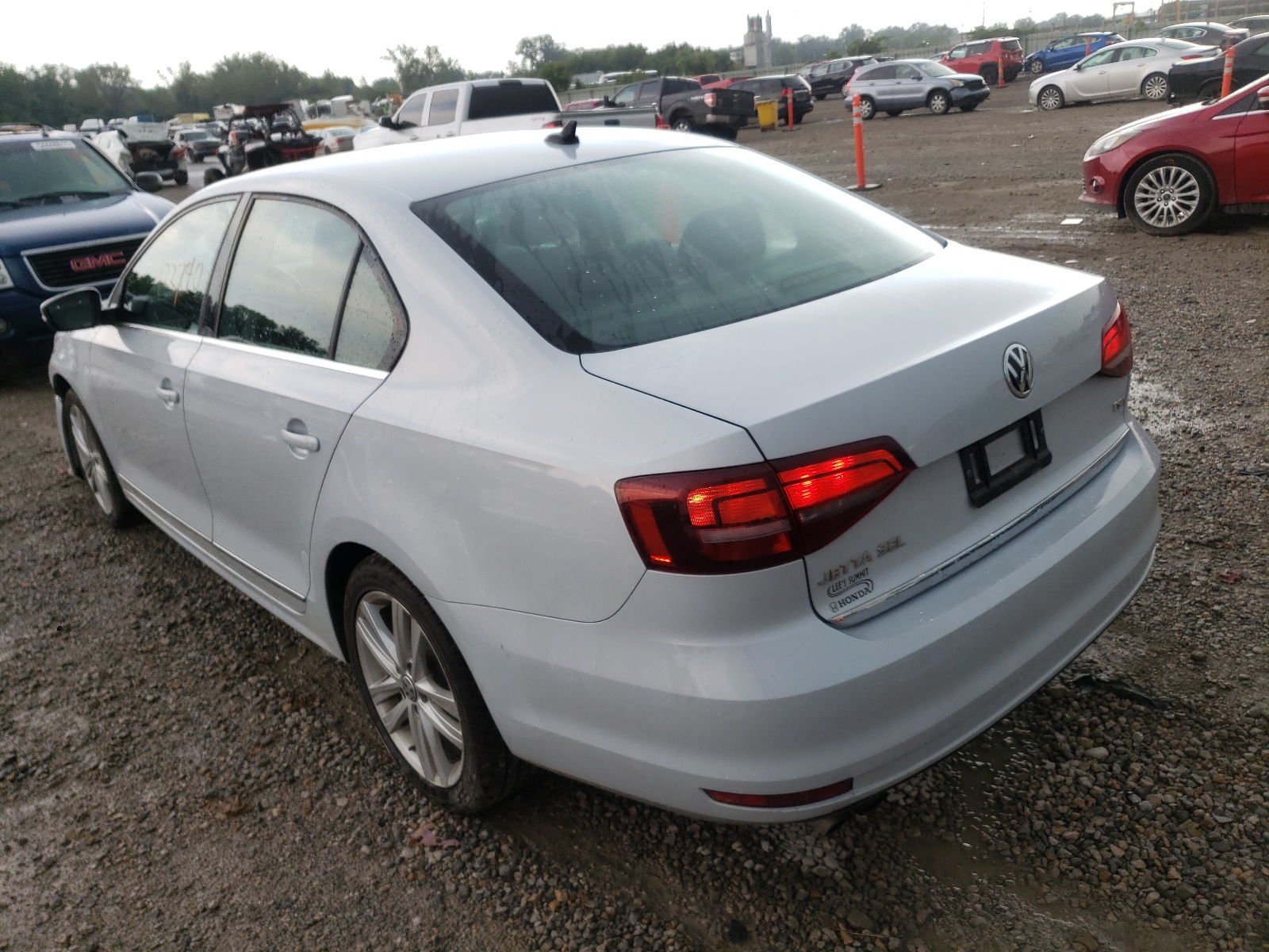 Photo 3 from auction – 2017 VOLKSWAGEN JETTA SEL with VIN 3VWL17AJ6HM338941