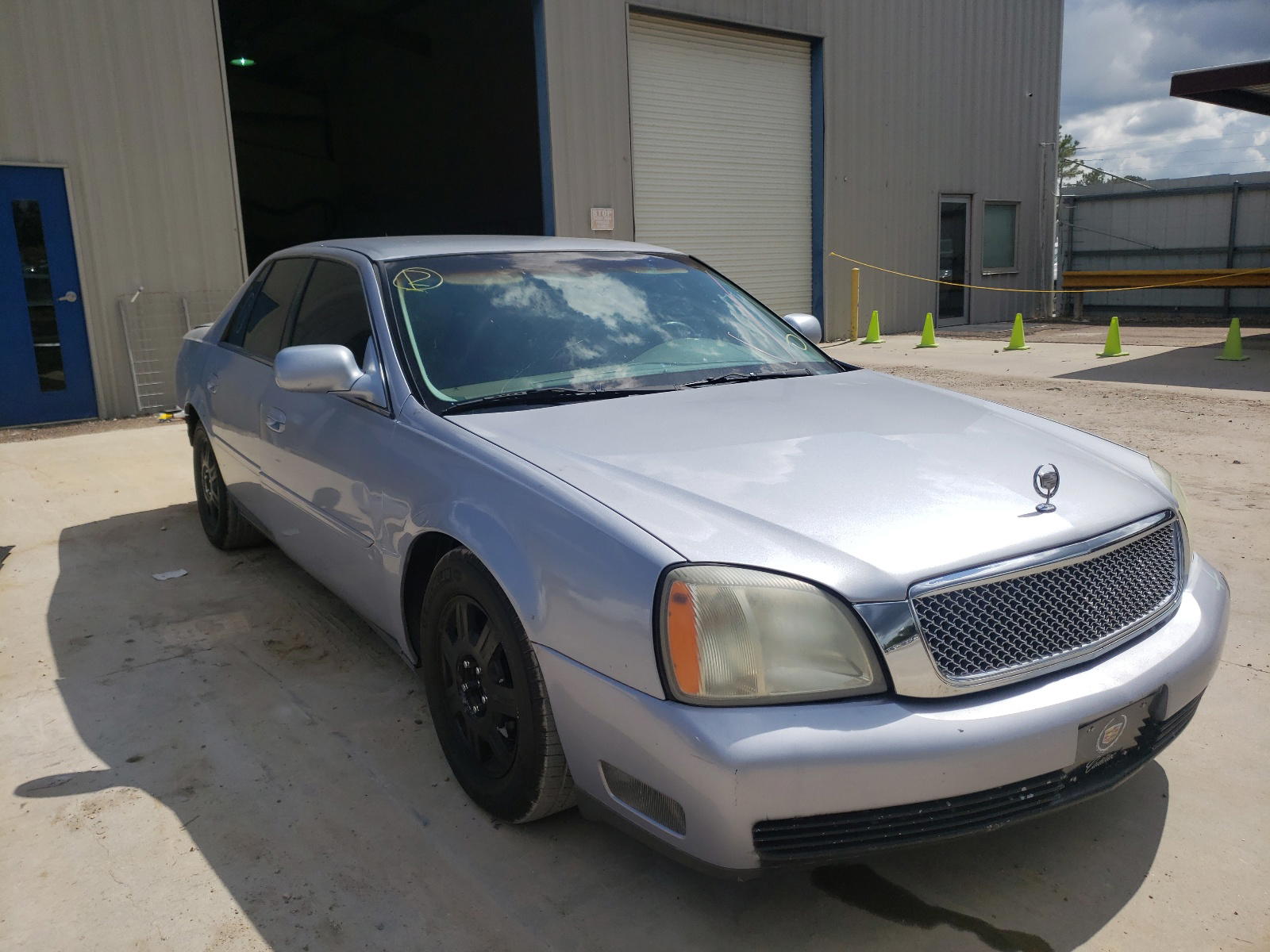 CADILLAC DEVILLE 2005 with VIN 1G6KD54Y95U213641 - Photo from auction