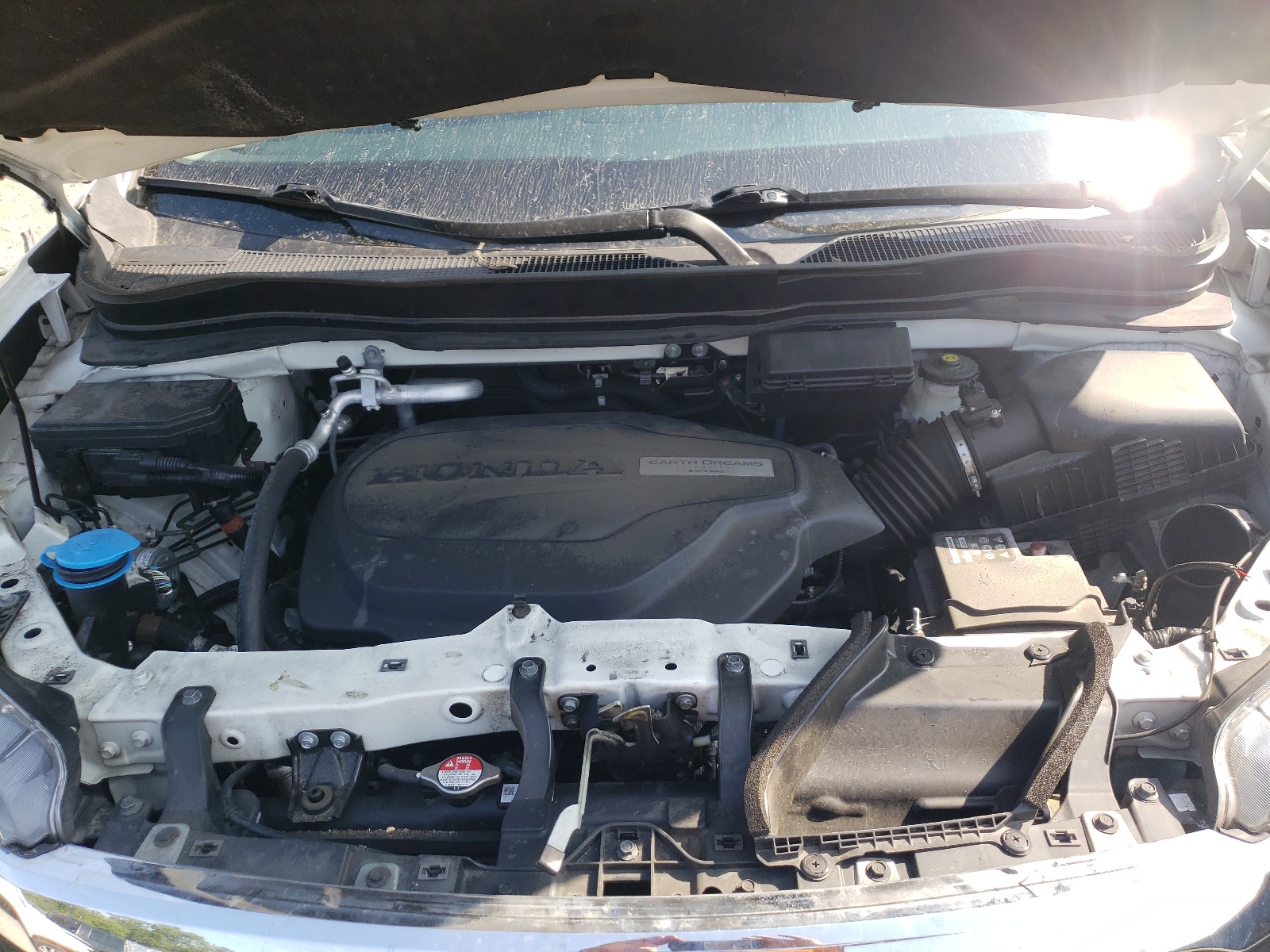 Photo 7 from auction – 2017 HONDA PILOT TOUR with VIN 5FNYF6H96HB026168