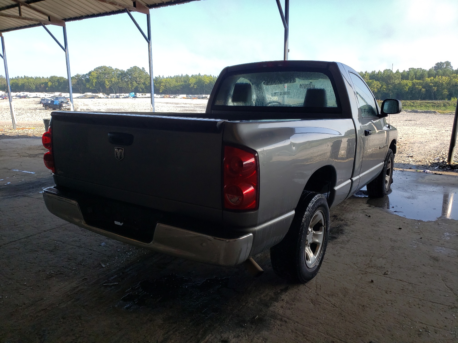 Photo 4 from auction – 2007 DODGE RAM 1500 S with VIN 1D7HA16K17J625385
