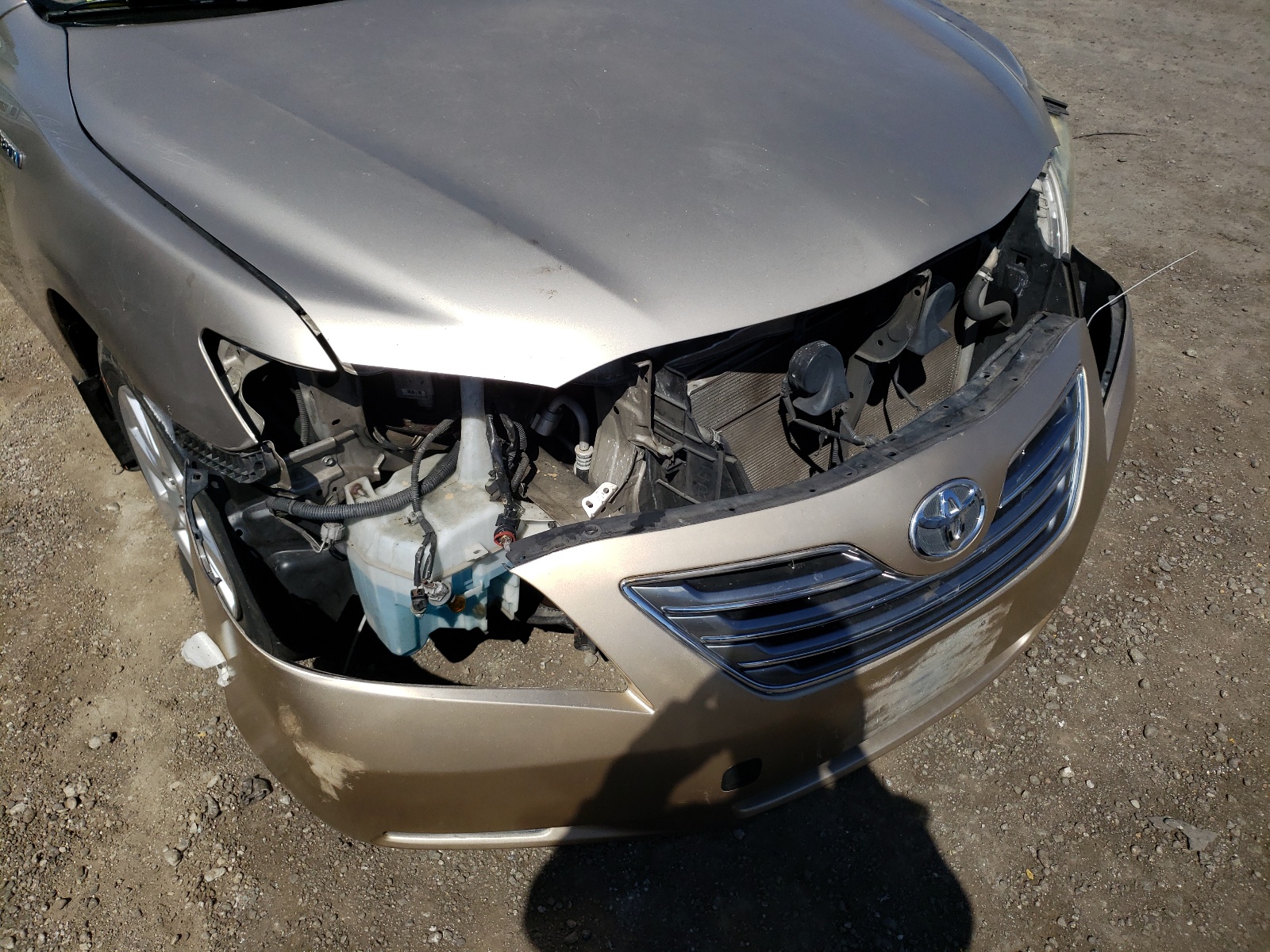 Photo 9 from auction – 2007 TOYOTA CAMRY HYBR with VIN JTNBB46K173030261