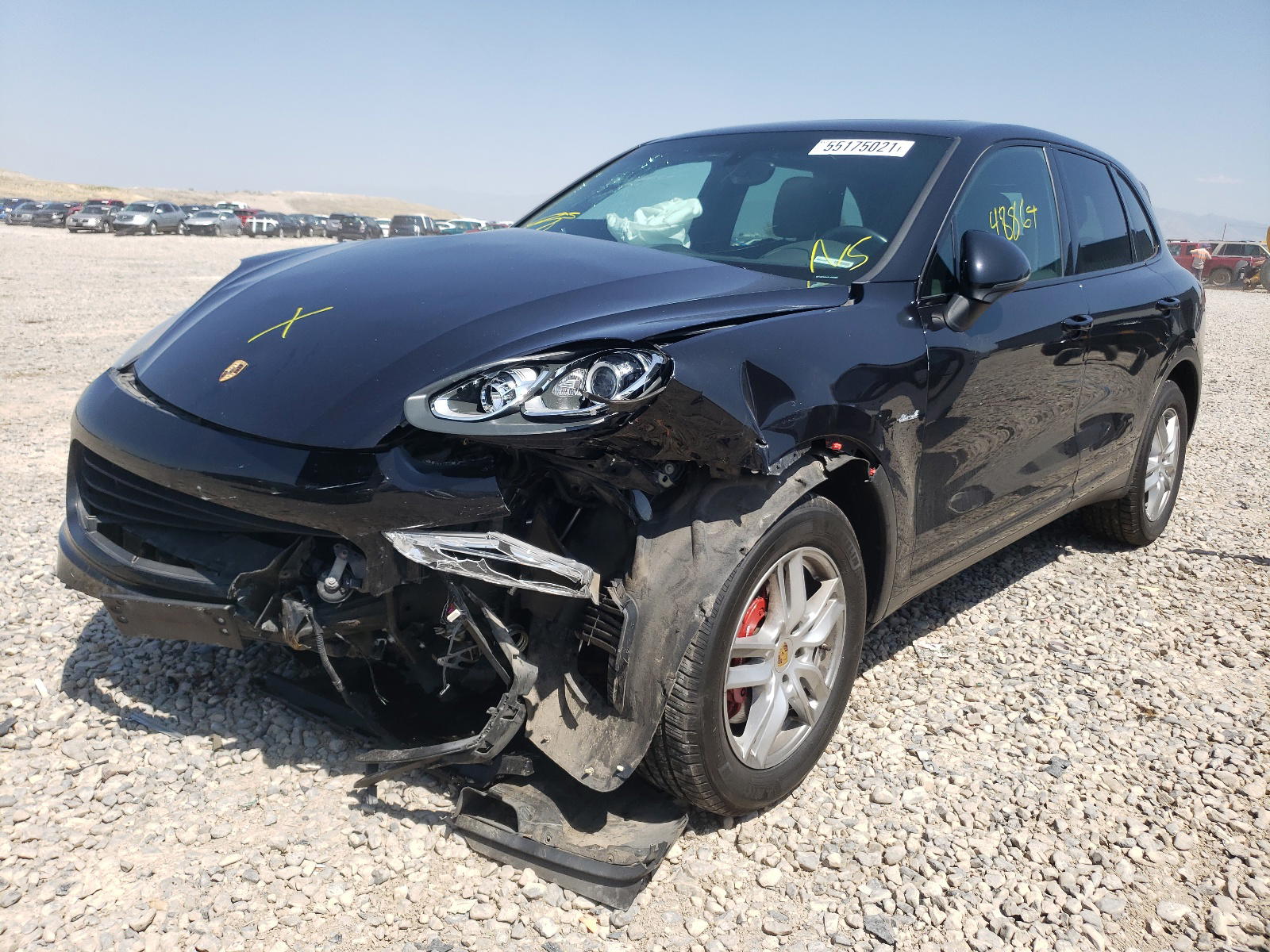 Photo 2 from auction – 2015 PORSCHE CAYENNE with VIN WP1AF2A24FLA43289