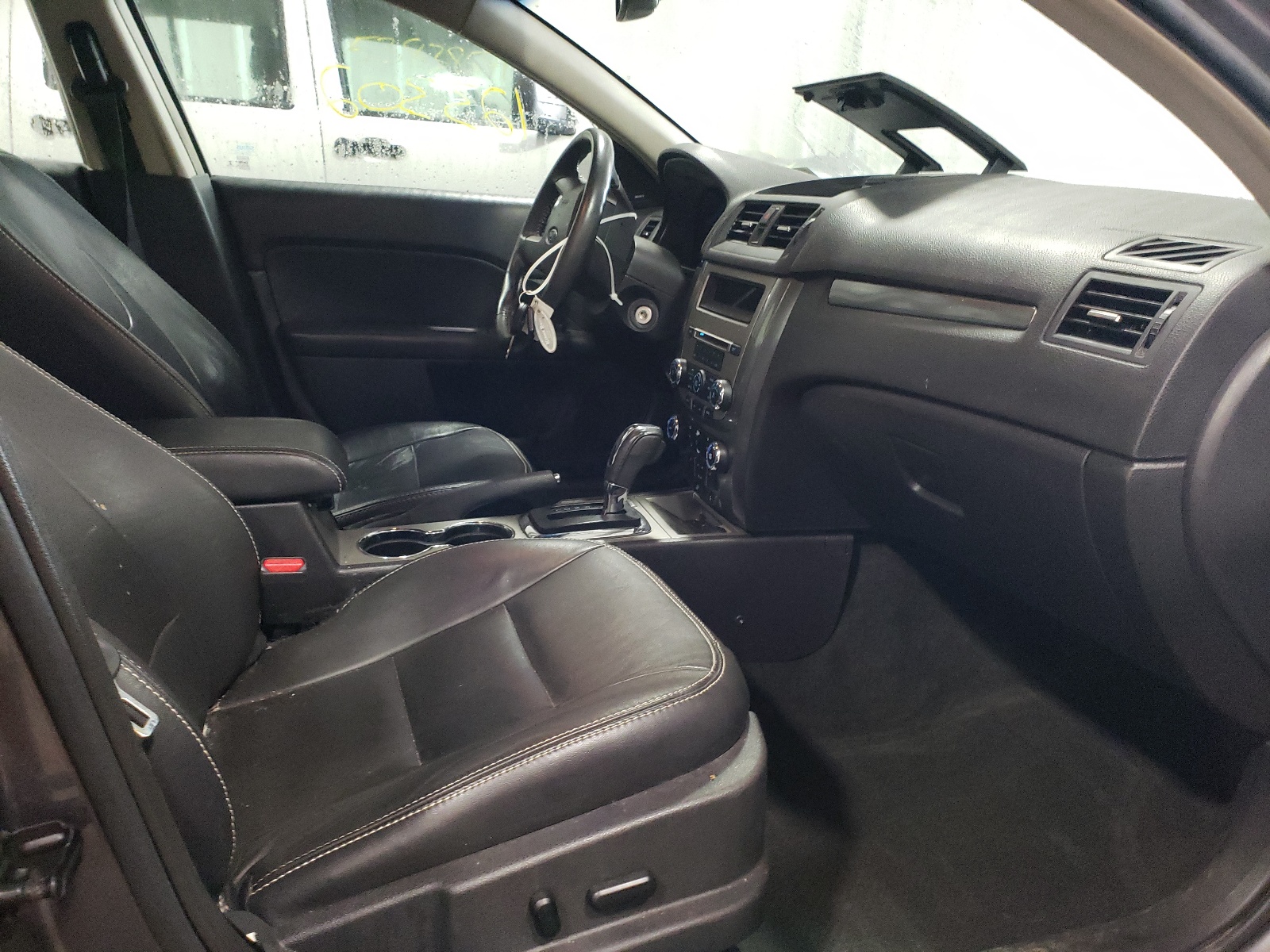 Photo 5 from auction – 2012 FORD FUSION SEL with VIN 3FAHP0JA2CR149543