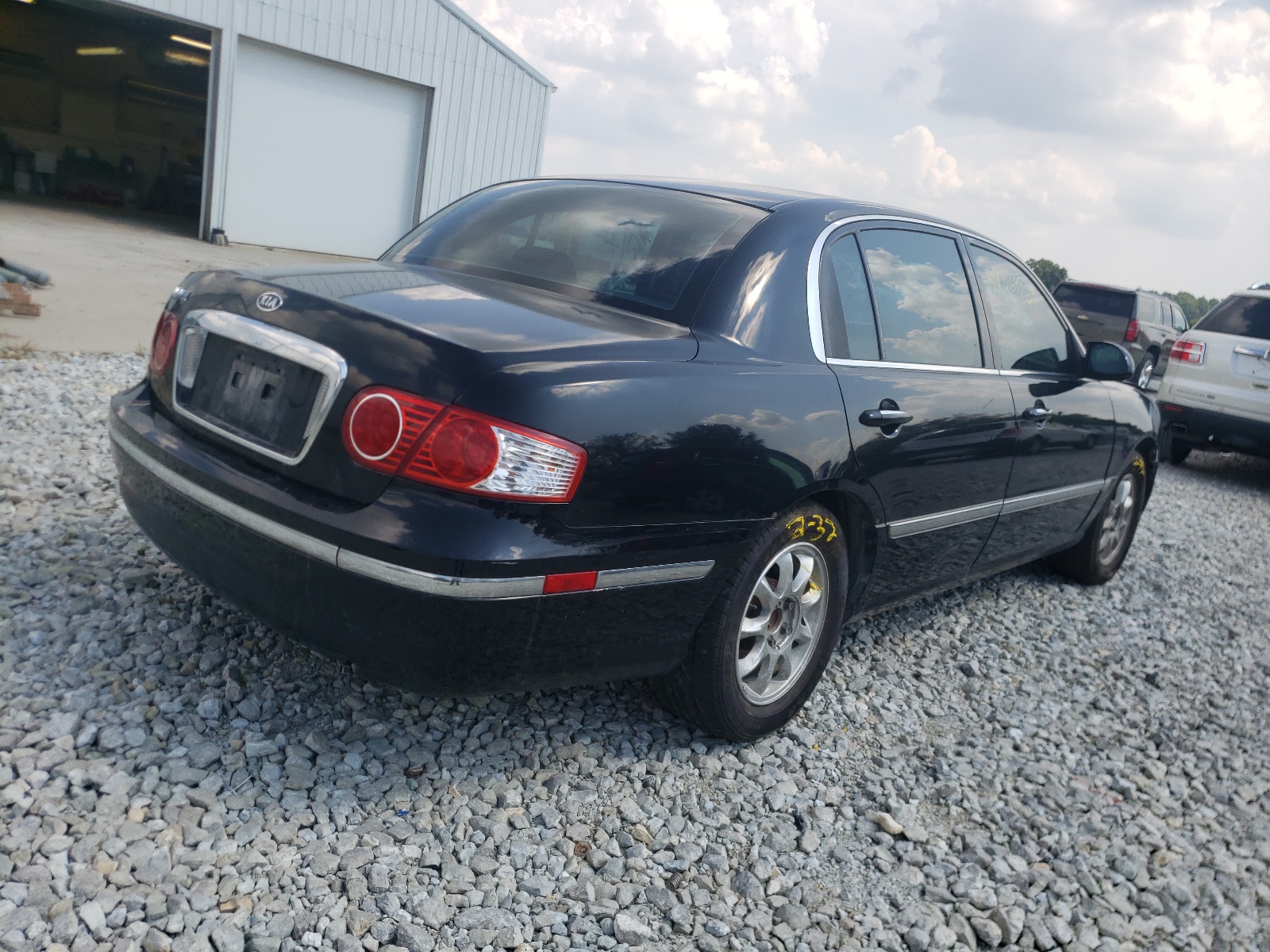 Photo 4 from auction – 2006 KIA AMANTI with VIN KNALD124865098274