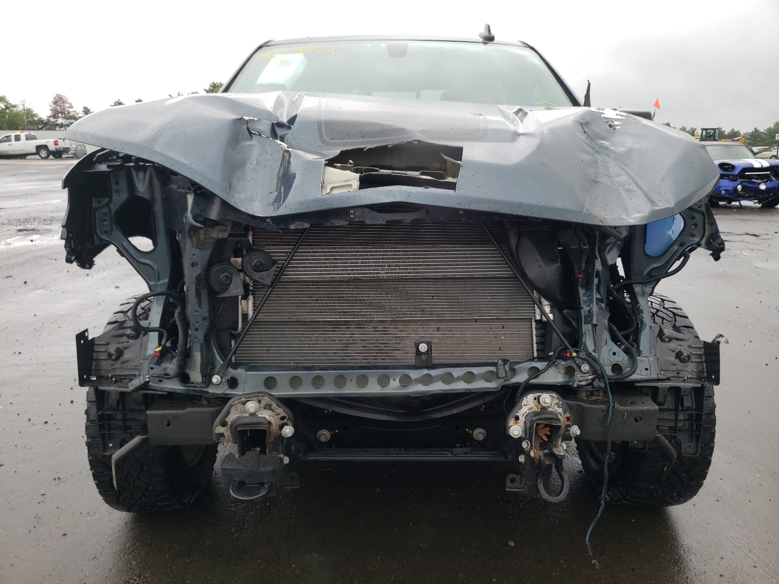 Photo 9 from auction – 2019 CHEVROLET SILVERADO with VIN 3GCUYEED6KG233673