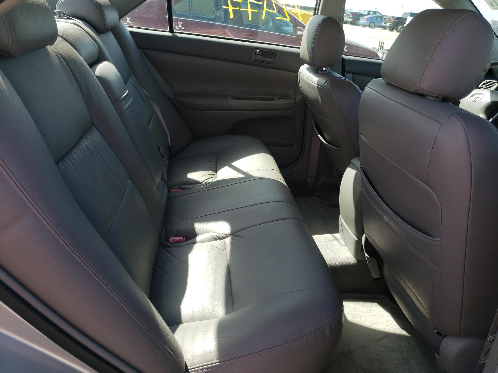 Photo 6 from auction – 2002 TOYOTA CAMRY LE with VIN 4T1BE32K02U537694