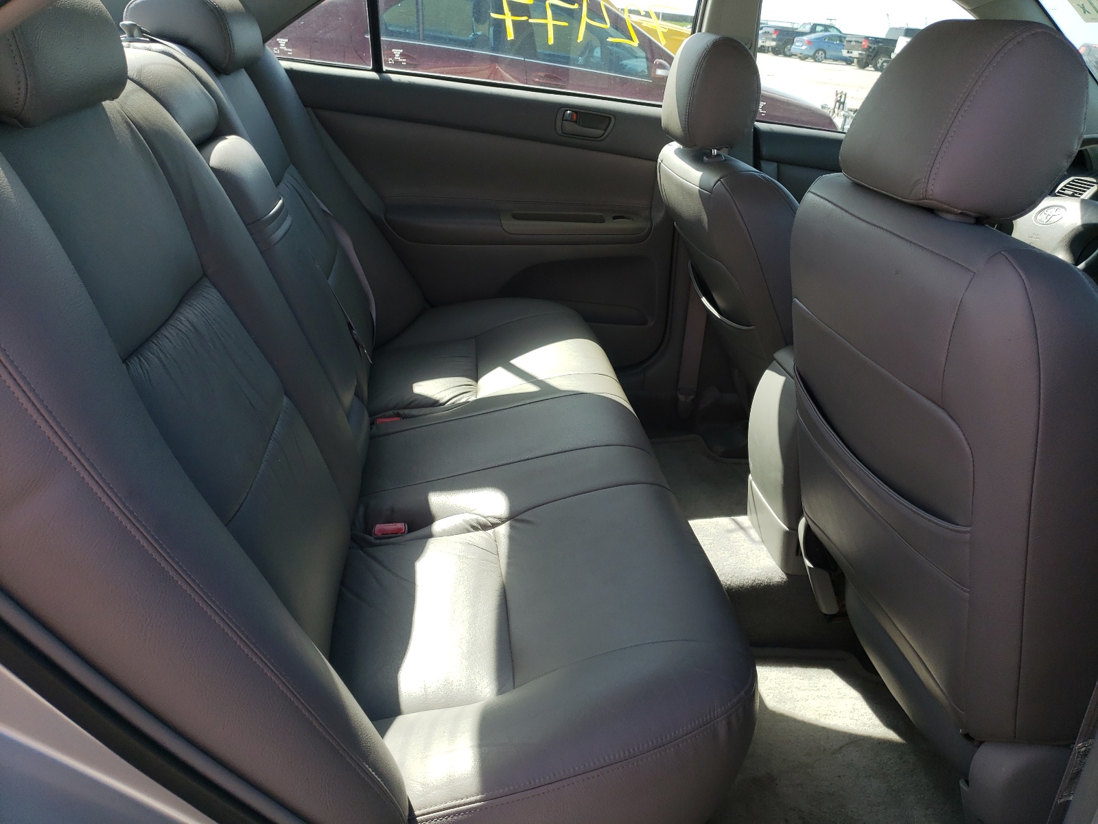 Zdjęcie 6 z aukcji – 2002 TOYOTA CAMRY LE z VIN 4T1BE32K02U537694