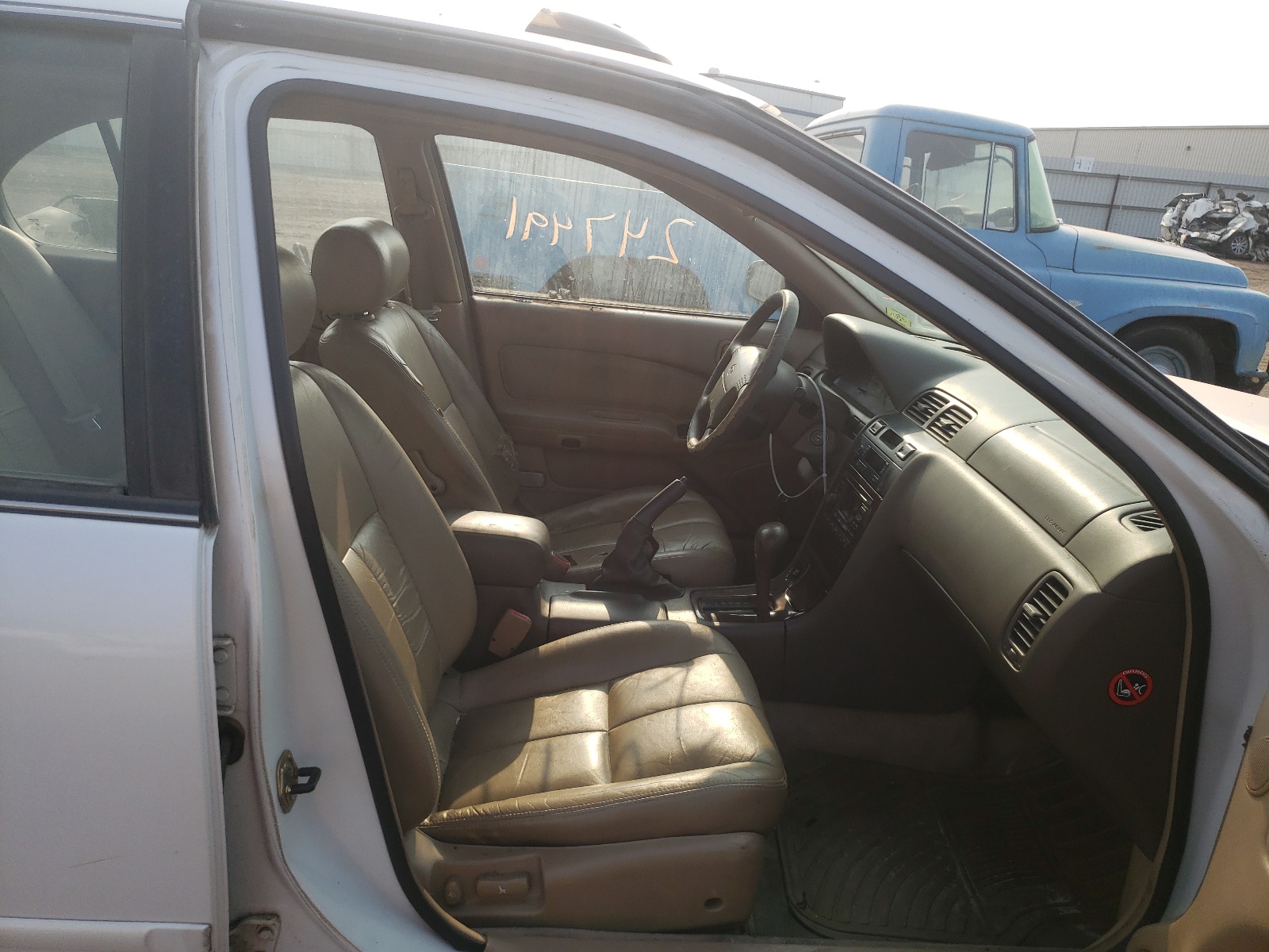Photo 5 from auction – 1997 NISSAN MAXIMA GLE with VIN JN1CA21D0VT808073