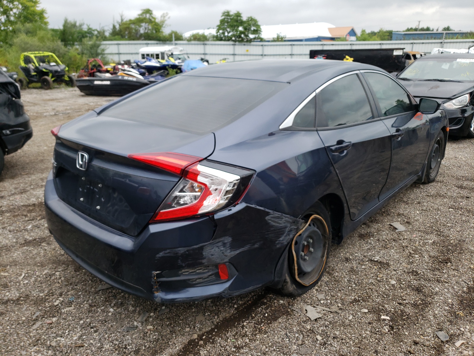 Photo 4 from auction – 2016 HONDA CIVIC LX with VIN 19XFC2F55GE248343