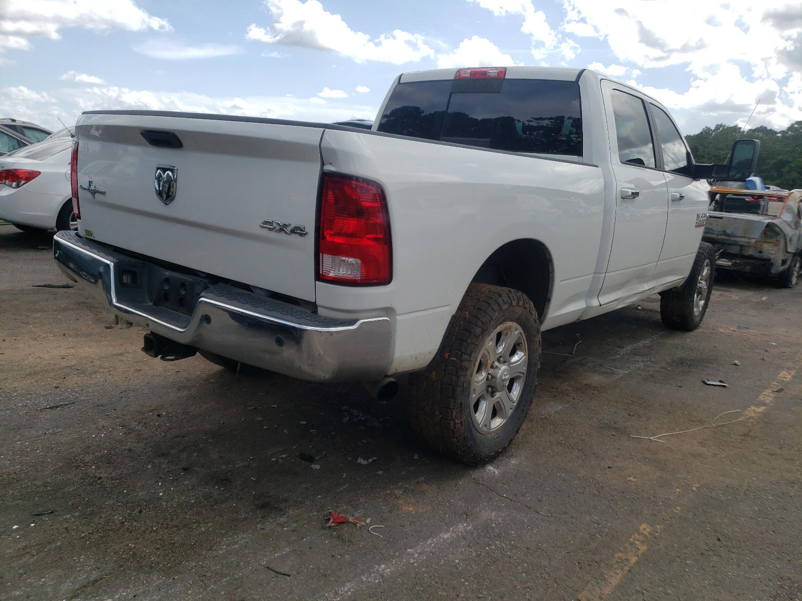 Photo 4 from auction – 2015 RAM 2500 SLT with VIN 3C6UR5DL2FG663302