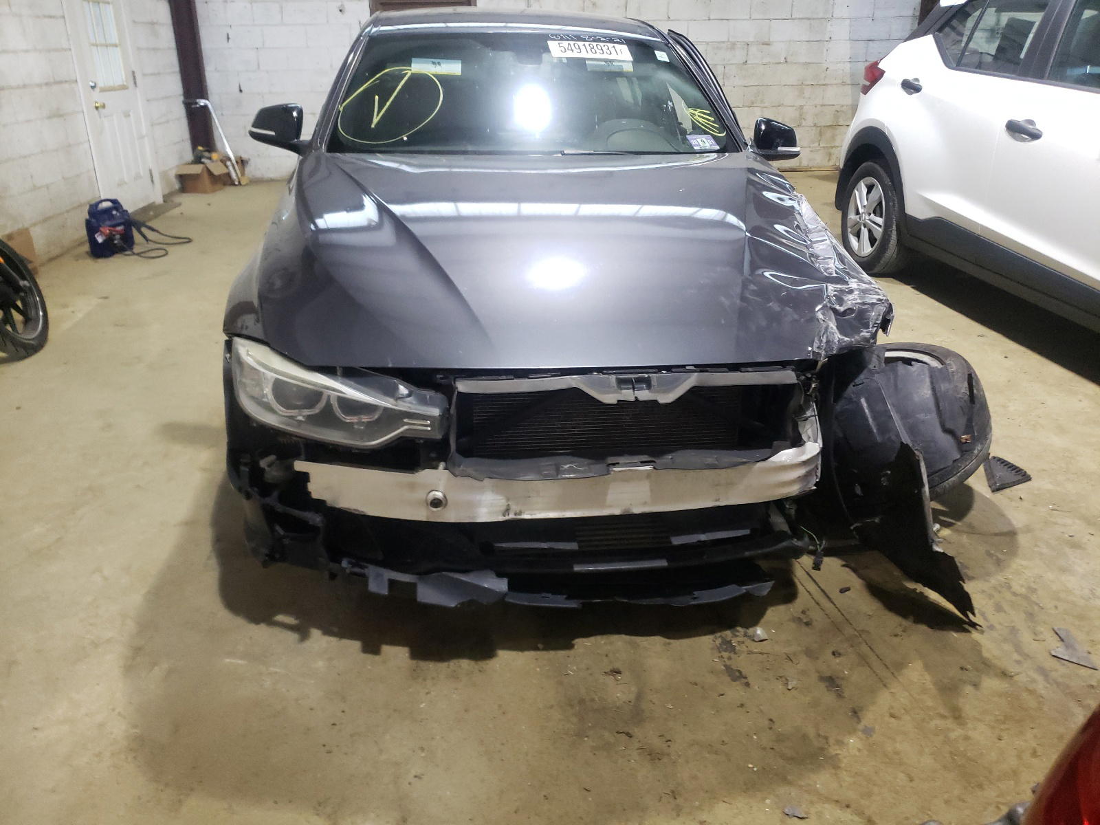Photo 7 from auction – 2013 BMW 328 XI with VIN WBA3B3C54DF533114
