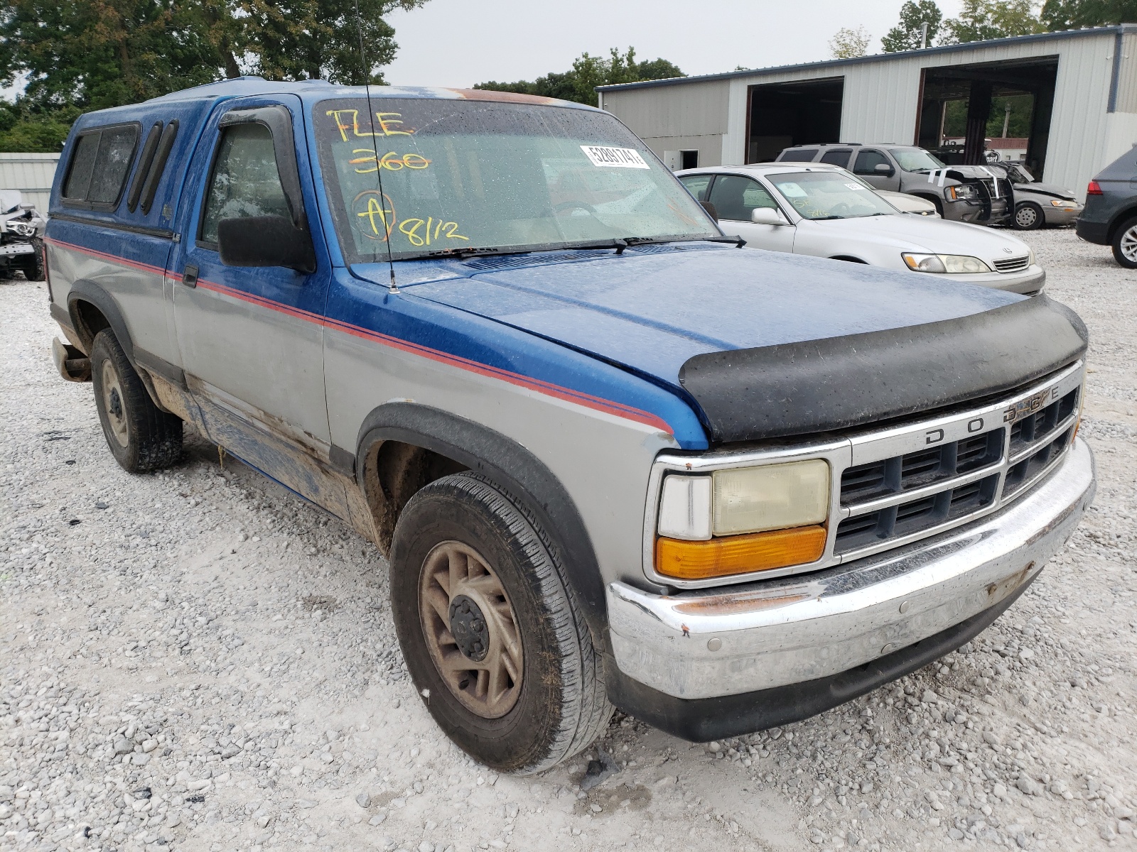 Photo 1 from auction – 1992 DODGE DAKOTA with VIN 1B7FL26XXNS547662