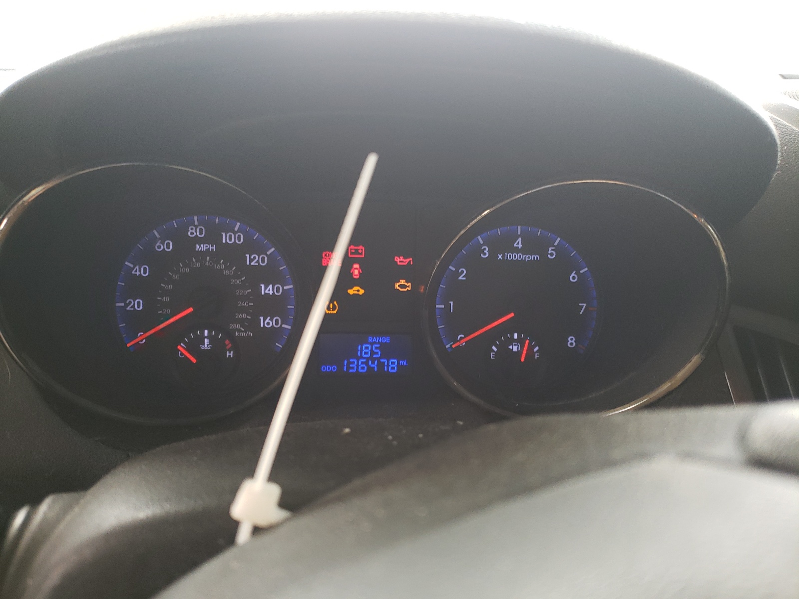 Photo 8 from auction – 2011 HYUNDAI GENESIS CO with VIN KMHHU6KH1BU057537