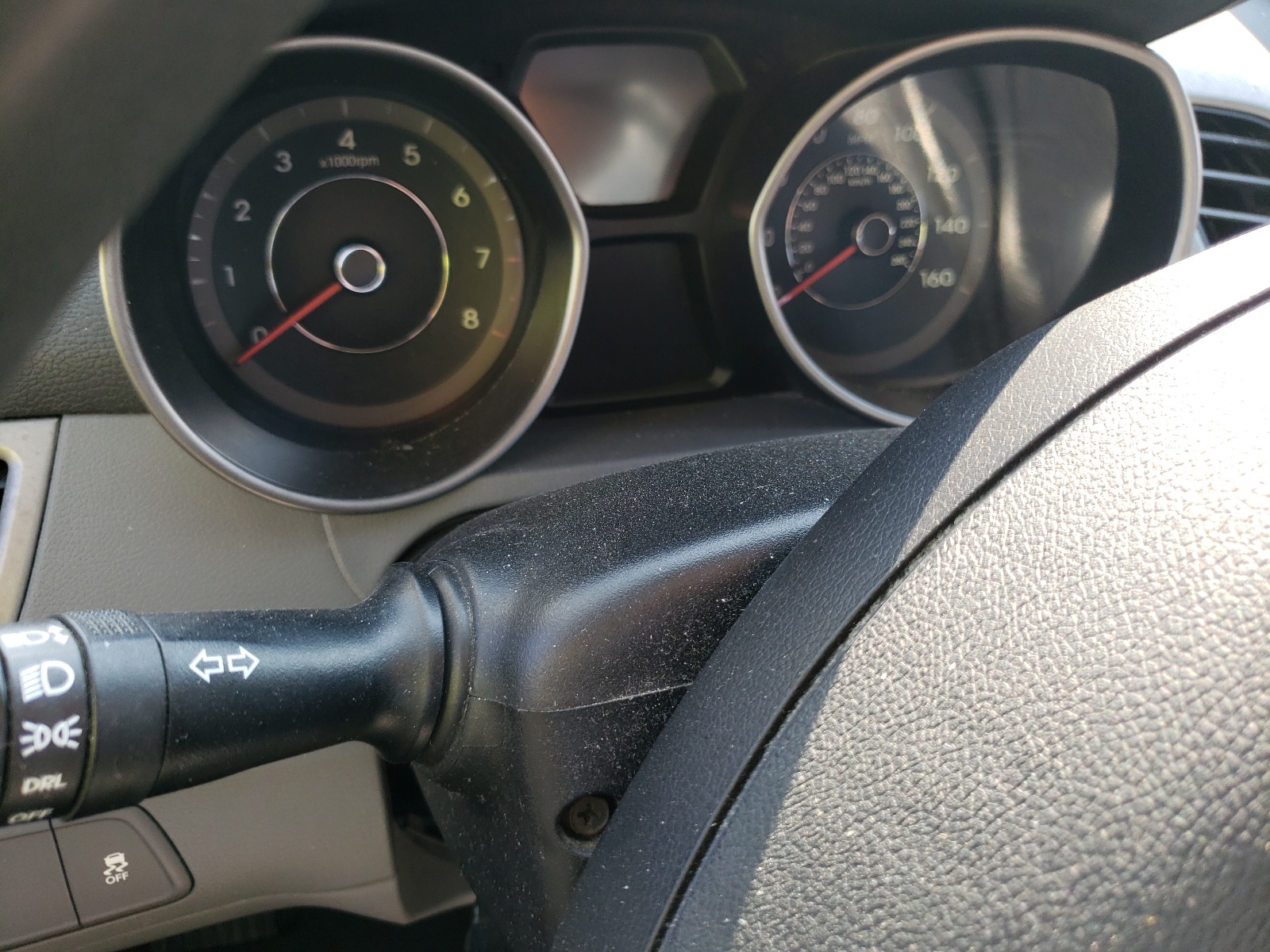 Photo 8 from auction – 2016 HYUNDAI ELANTRA SP with VIN 5NPDH4AEXGH670695