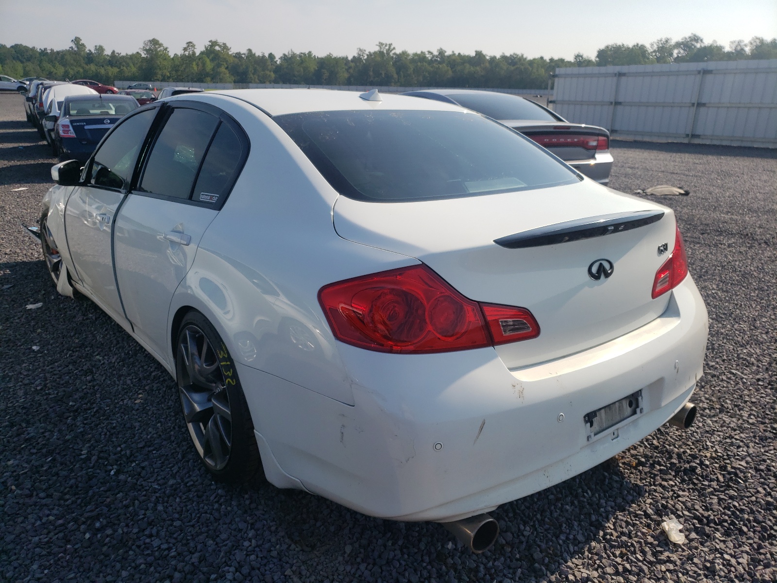 Photo 3 from auction – 2011 INFINITI G37 with VIN JN1CV6AR2BM406102