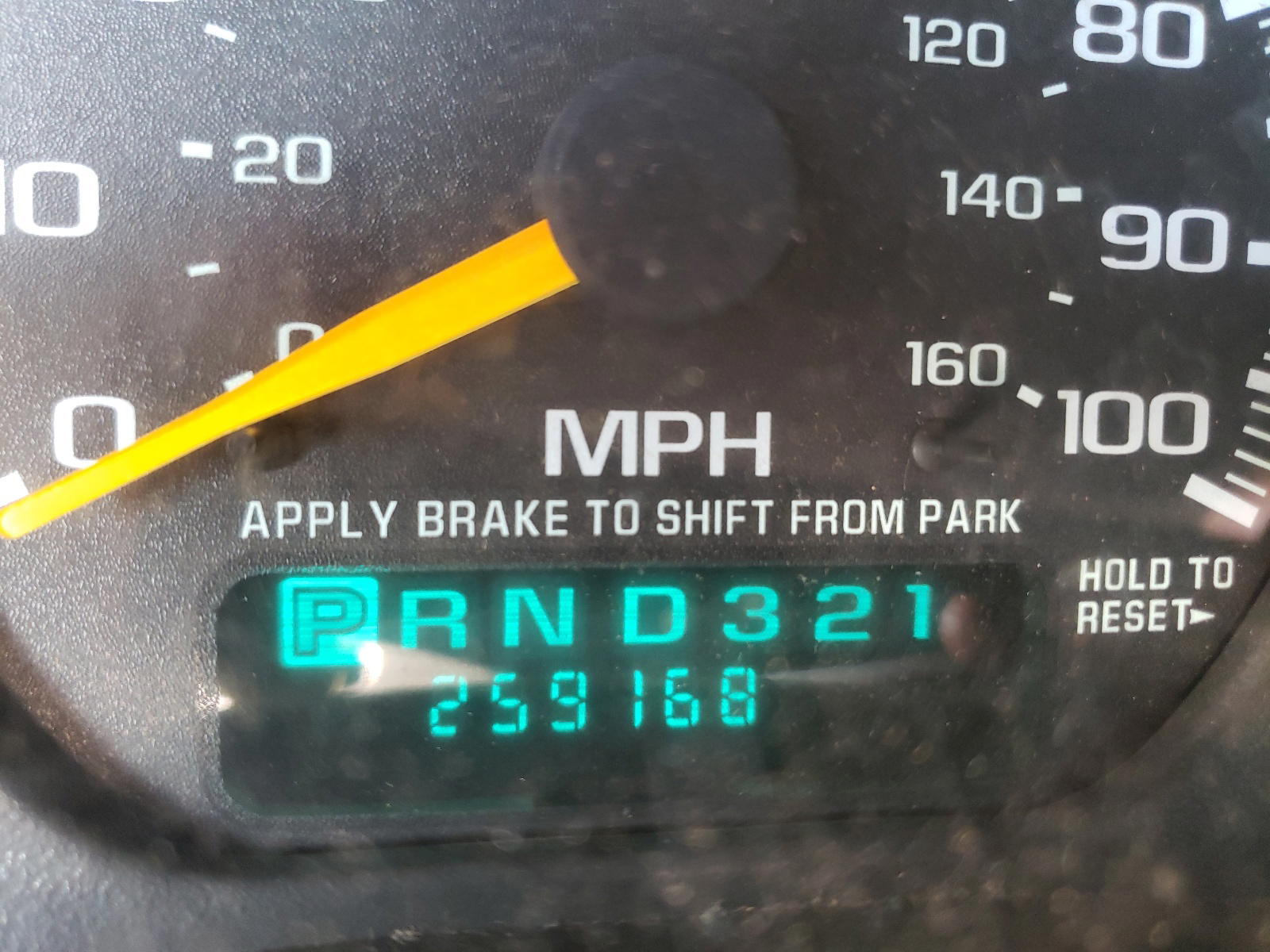 Photo 8 from auction – 2000 CHEVROLET SILVERADO with VIN 2GCEC19V5Y1352539