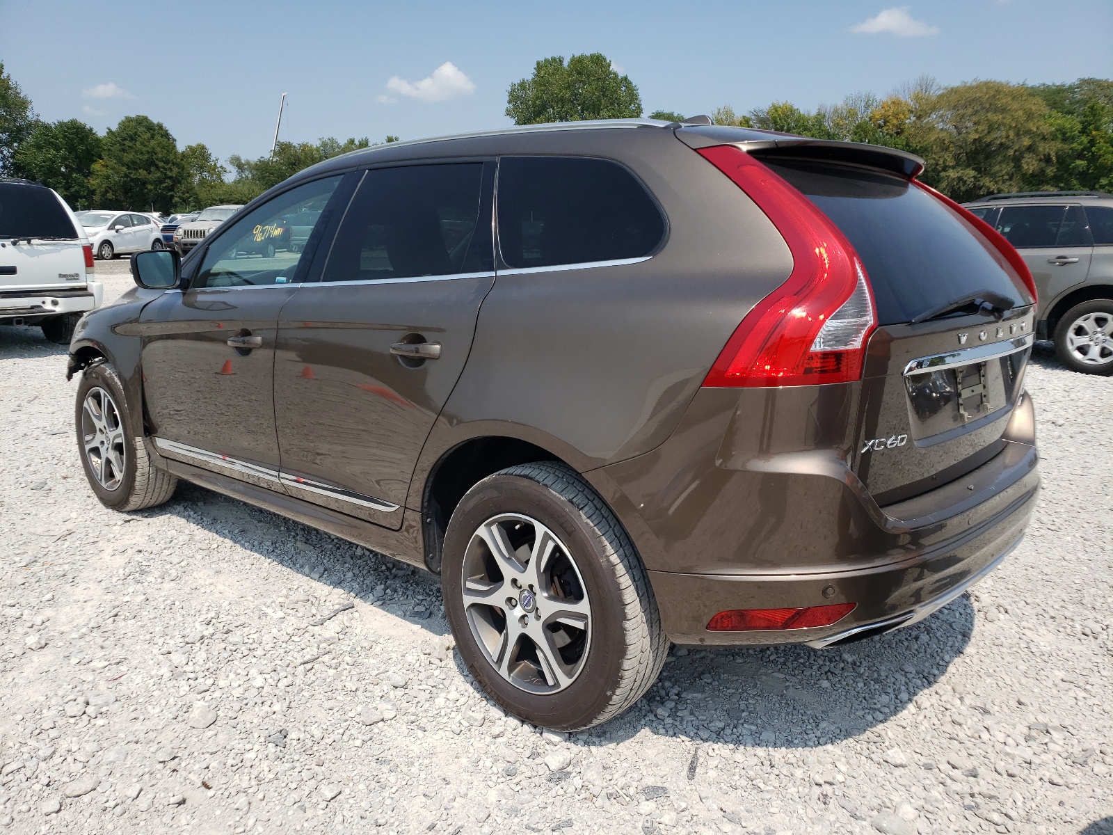Photo 3 from auction – 2015 VOLVO XC60 T6 PR with VIN YV4902RC8F2589521