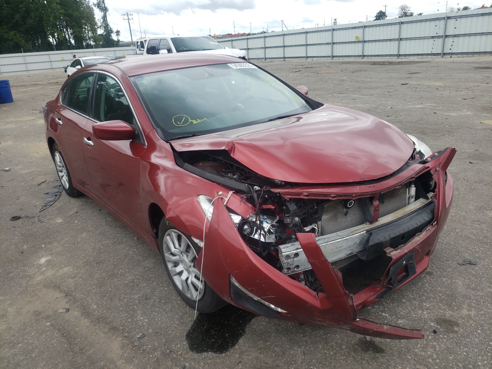 NISSAN ALTIMA 2.5 2015 with VIN 1N4AL3AP8FC215440 - Photo from auction