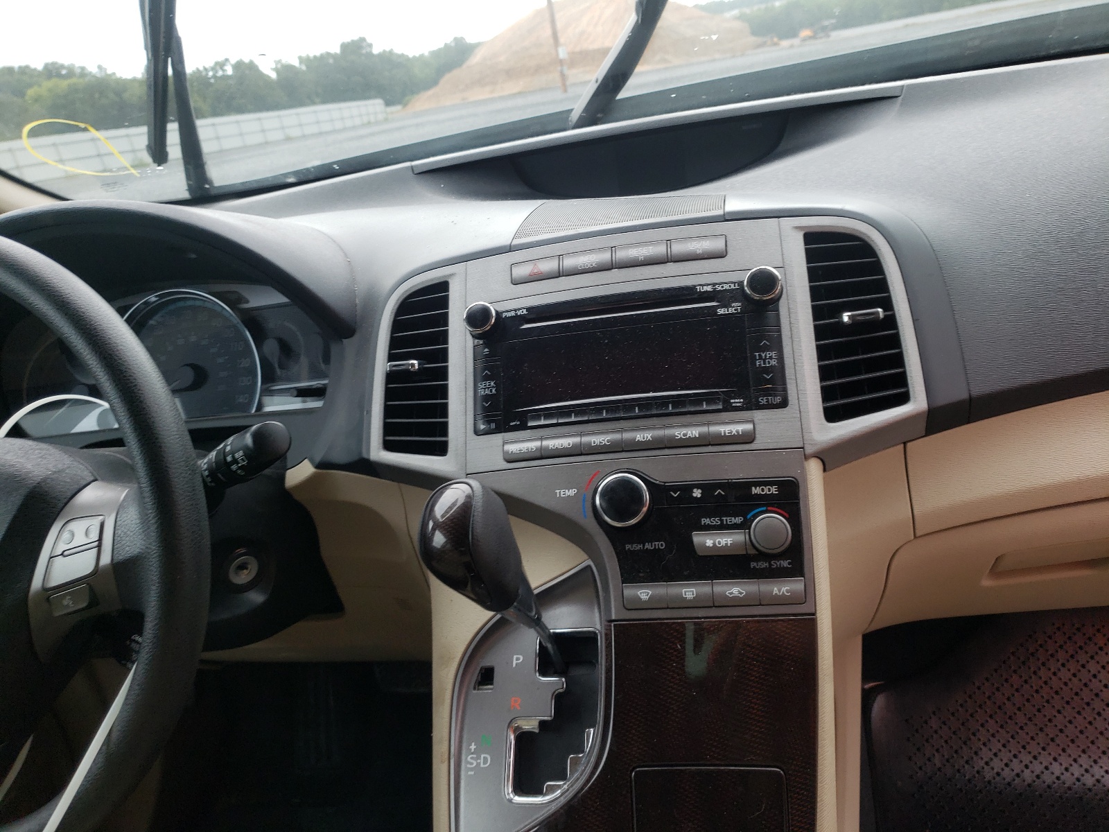 Photo 9 from auction – 2012 TOYOTA VENZA LE with VIN 4T3ZA3BBXCU055186