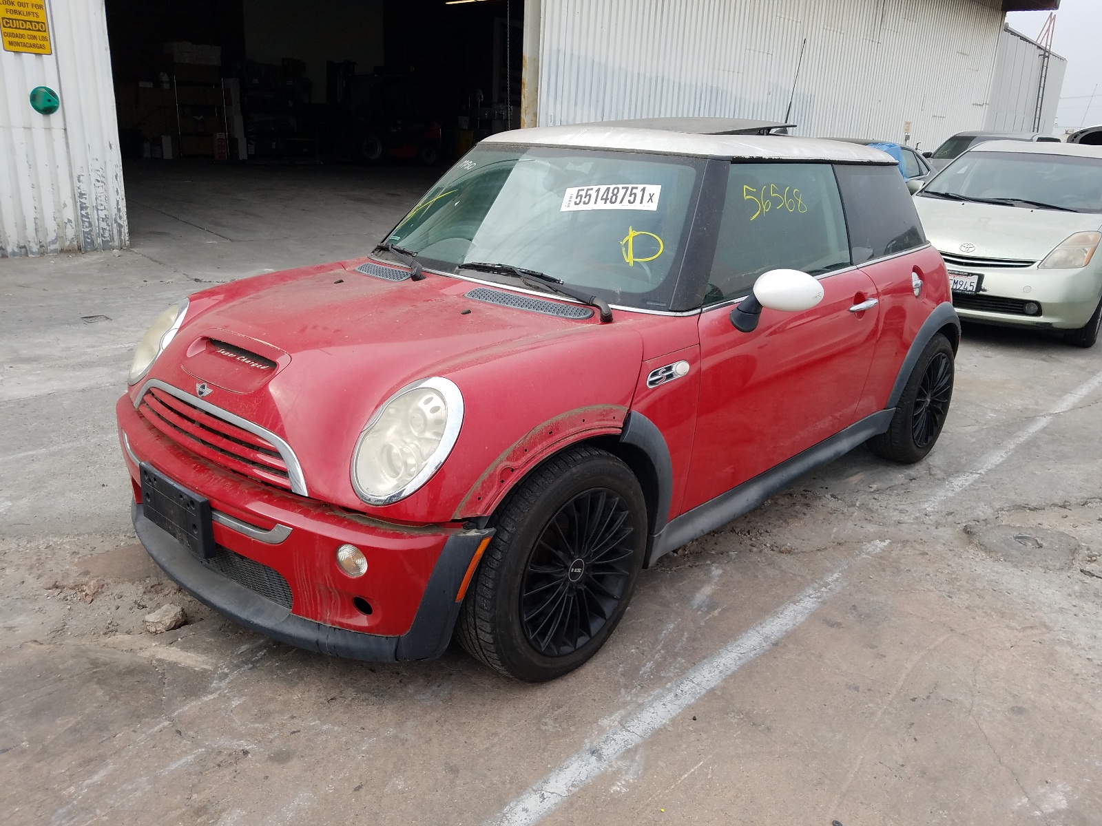 Photo 2 from auction – 2006 MINI COOPER S with VIN WMWRE33566TJ38244
