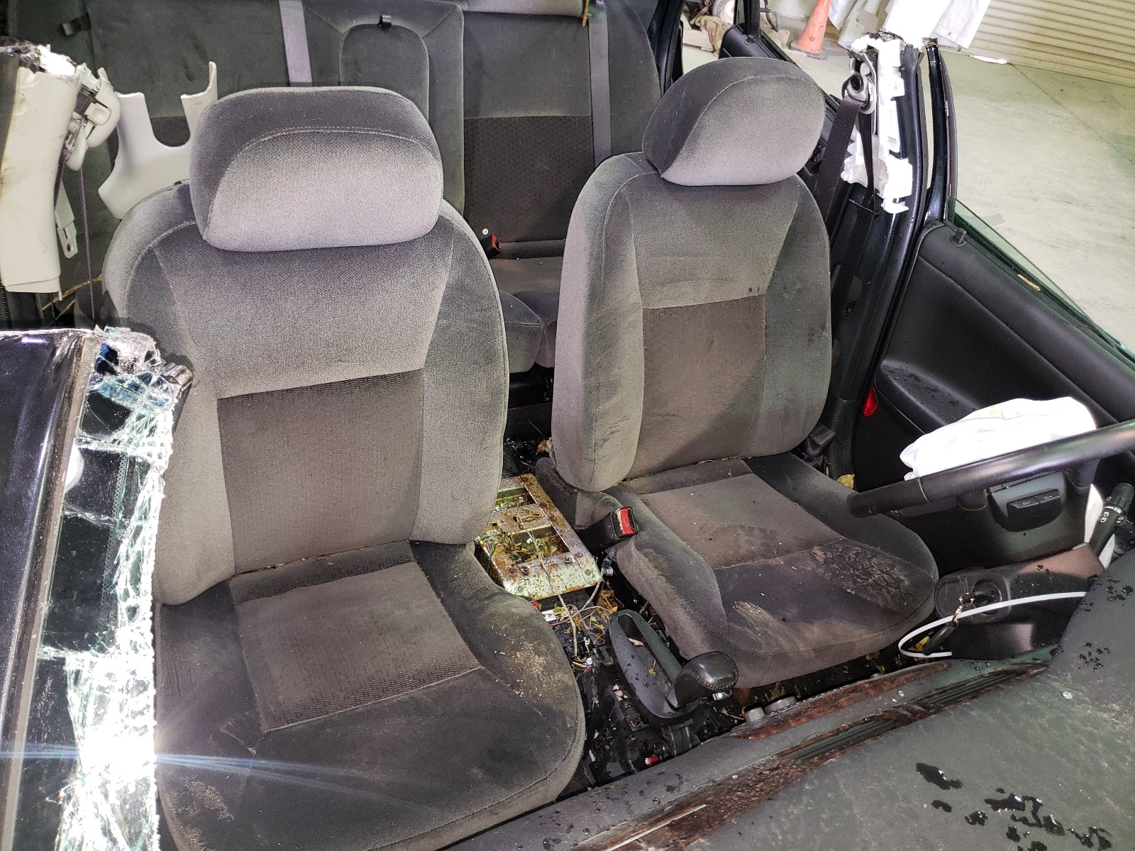 Photo 5 from auction – 2012 CHEVROLET IMPALA LT with VIN 2G1WB5E32C1144123