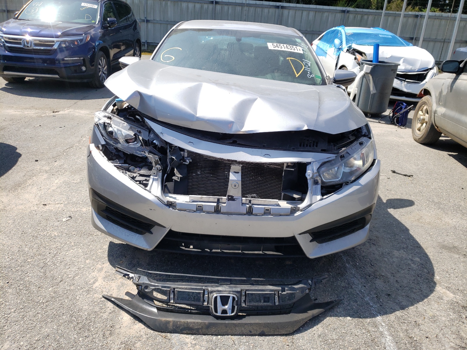 Photo 9 from auction – 2017 HONDA CIVIC LX with VIN 19XFC2F57HE047433