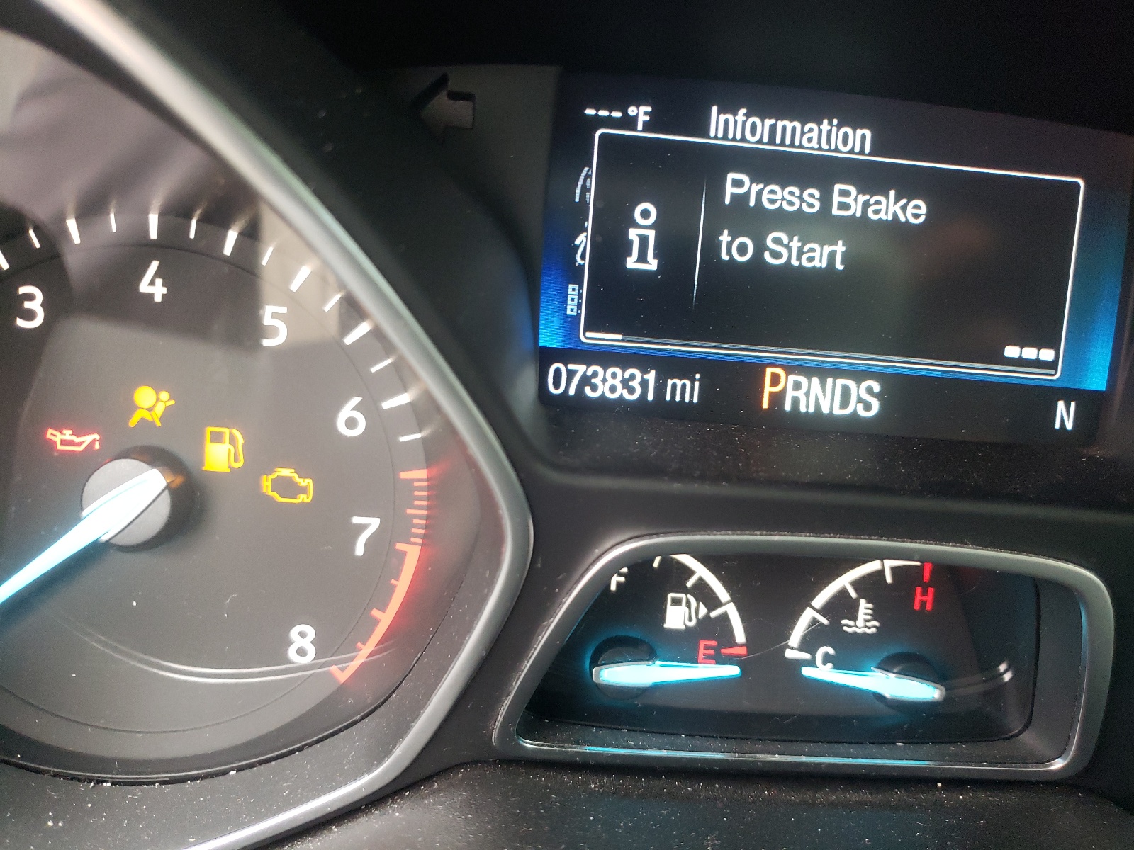 Photo 8 from auction – 2019 FORD ESCAPE SE with VIN 1FMCU0GD2KUB20724