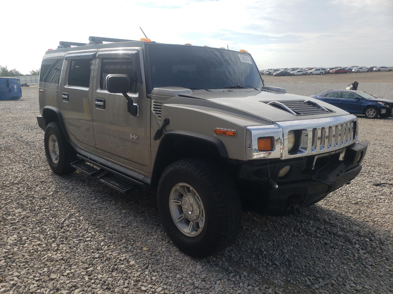 HUMMER H2 2003 with VIN 5GRGN23U23H101426 - Photo from auction