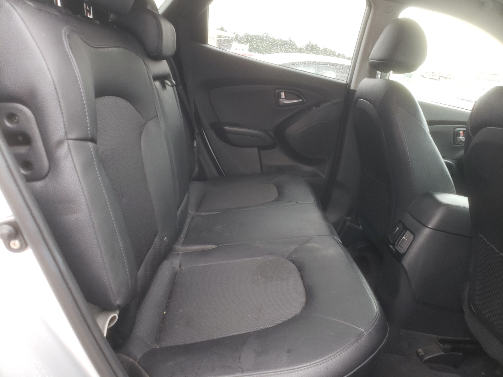 Photo 6 from auction – 2015 HYUNDAI TUCSON LIM with VIN KM8JUCAG5FU965729