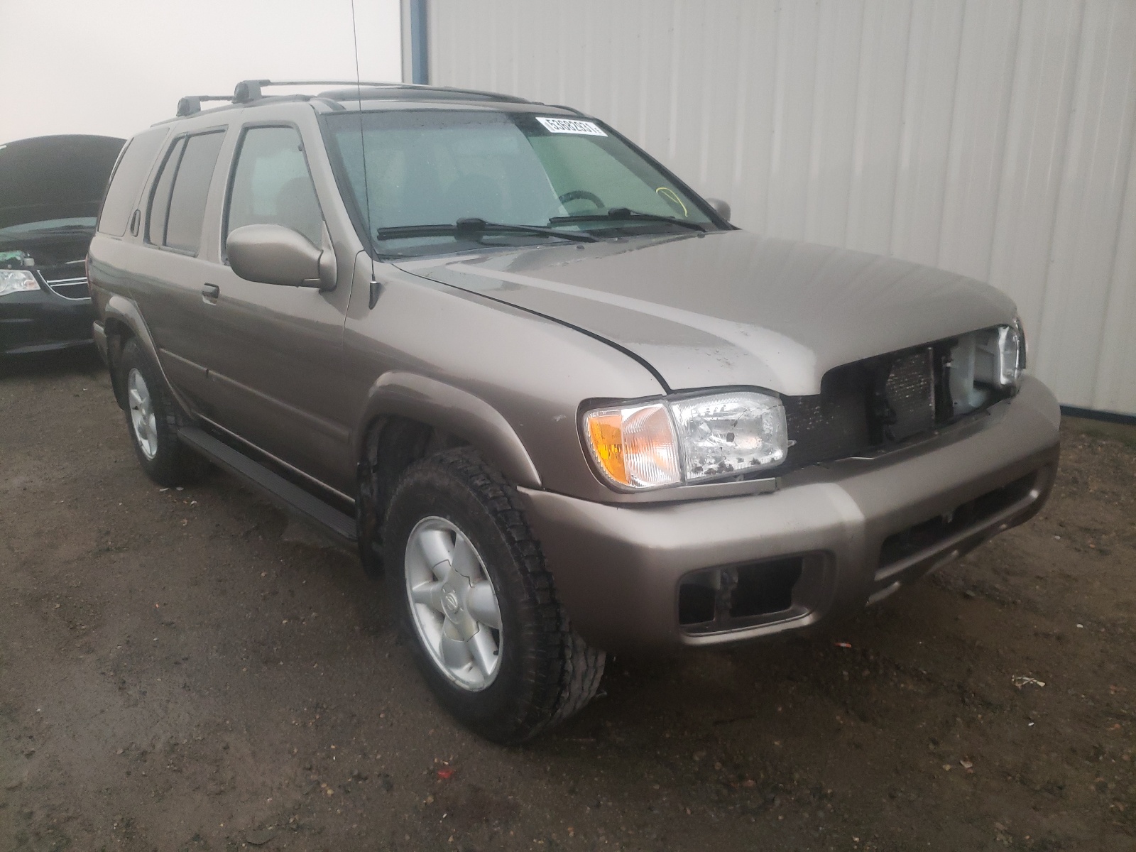 NISSAN PATHFINDER 2001 with VIN JN8DR09Y51W570367 - Photo from auction
