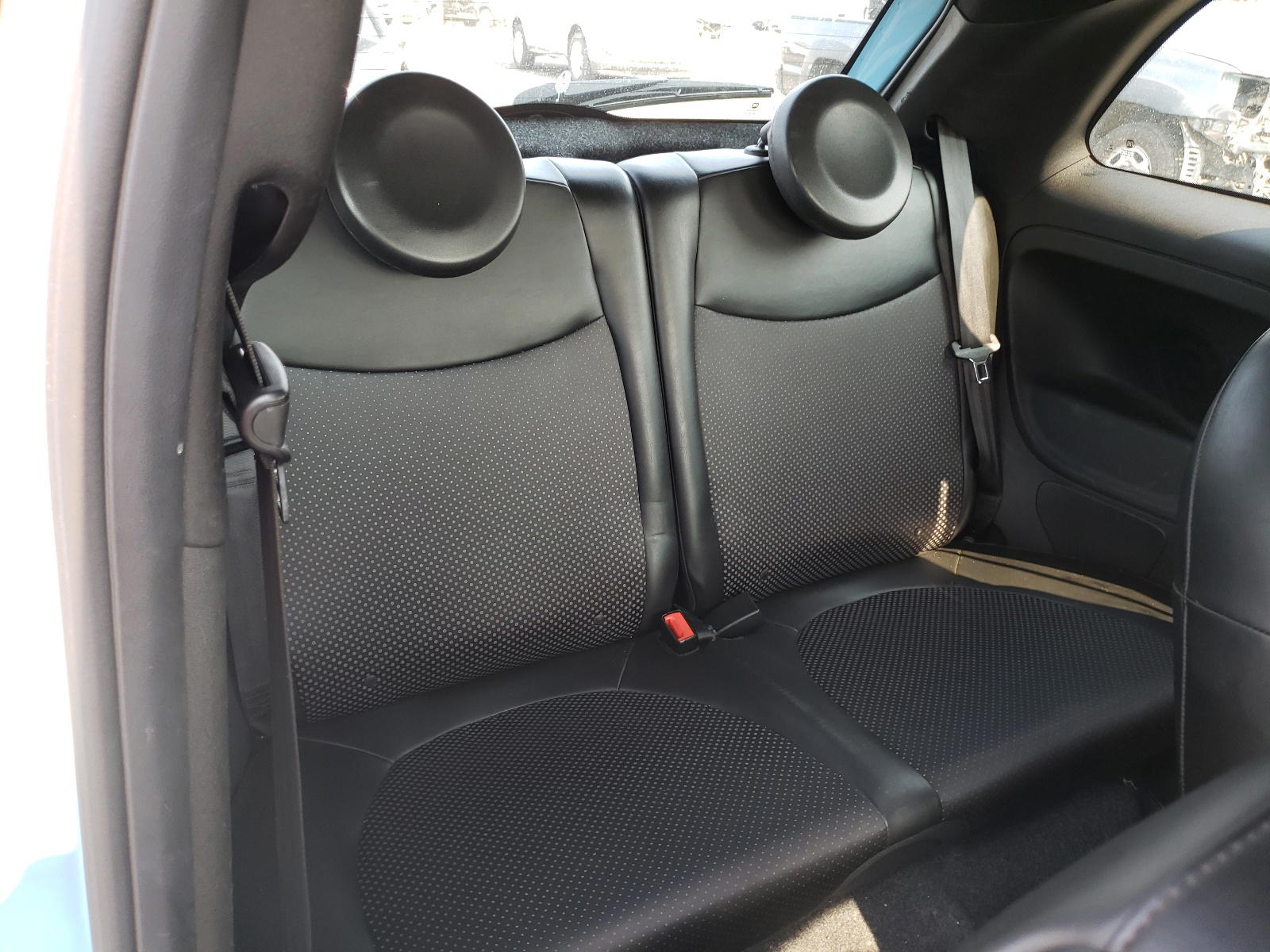 Photo 6 from auction – 2017 FIAT 500 ELECTR with VIN 3C3CFFGE7HT514060