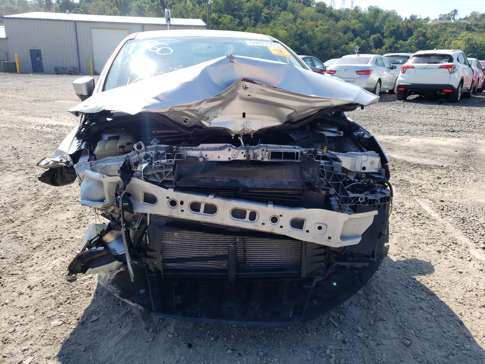 Photo 9 from auction – 2016 FORD FOCUS SE with VIN 1FADP3F25GL342209
