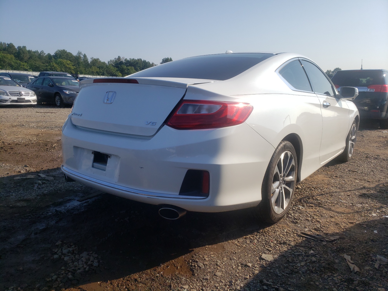 Photo 4 from auction – 2014 HONDA ACCORD EXL with VIN 1HGCT2B8XEA002179