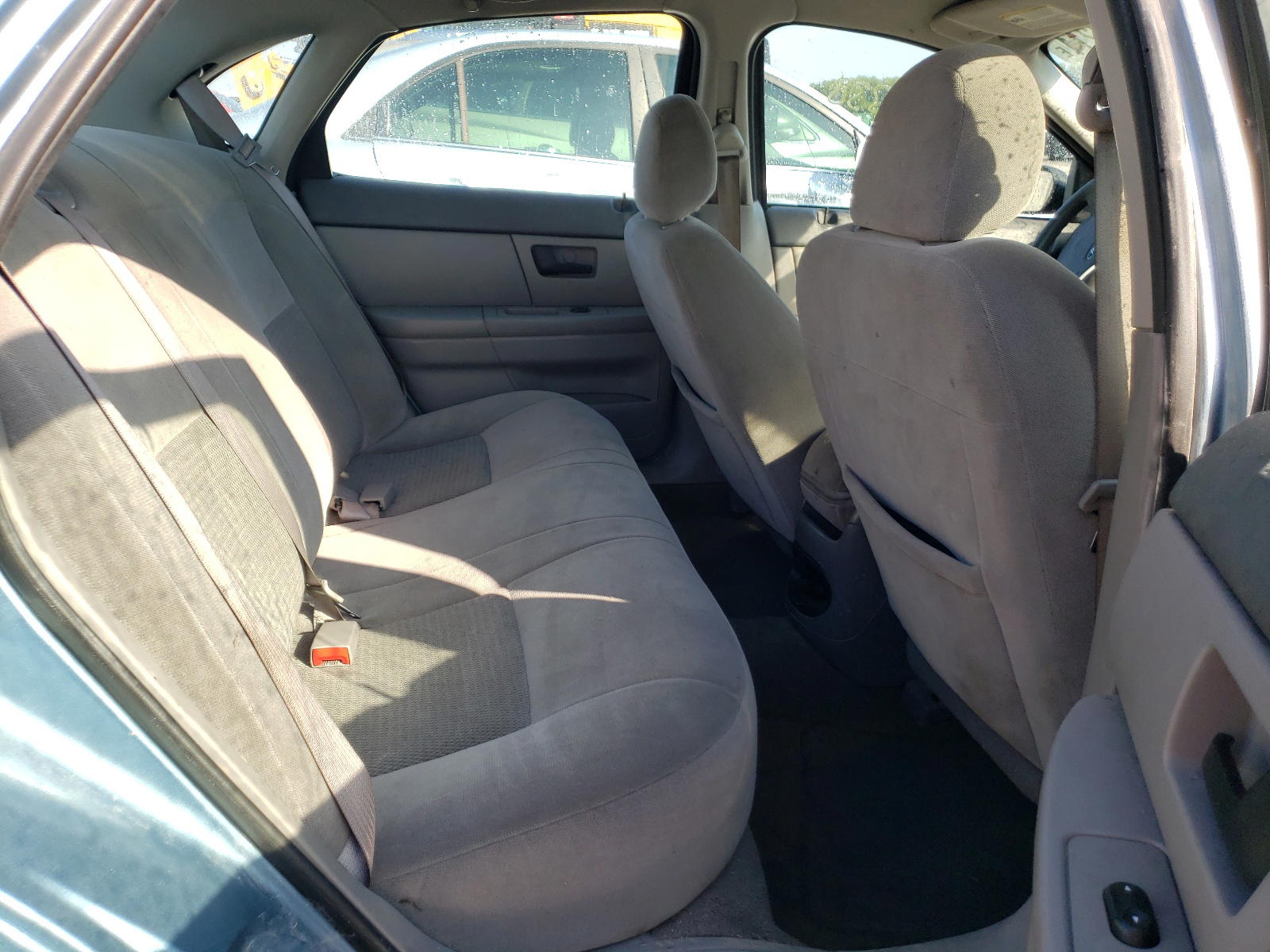 Photo 6 from auction – 2007 FORD TAURUS SE with VIN 1FAFP53U97A216215