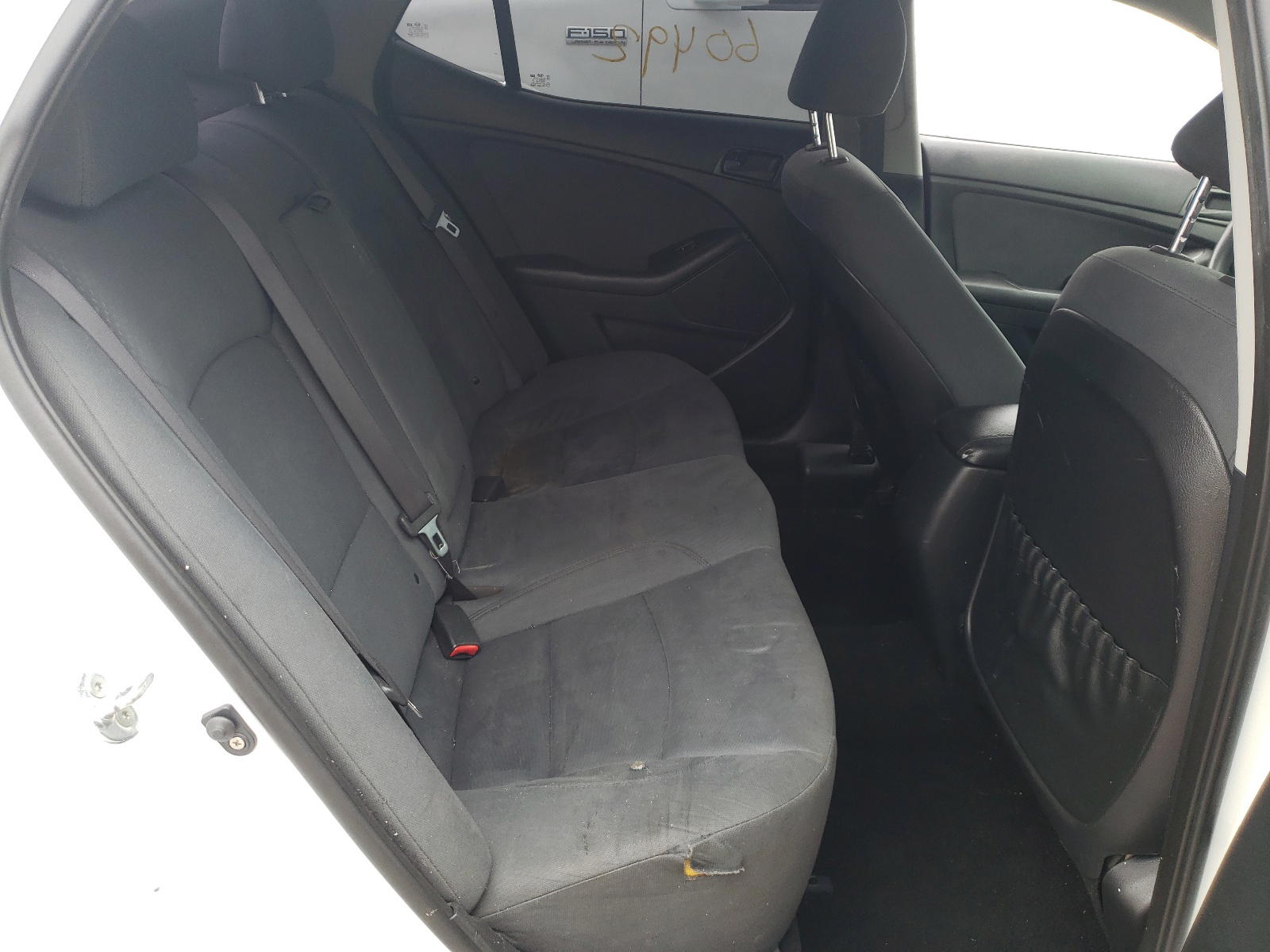 Photo 6 from auction – 2015 KIA OPTIMA LX with VIN KNAGM4A79F5651285