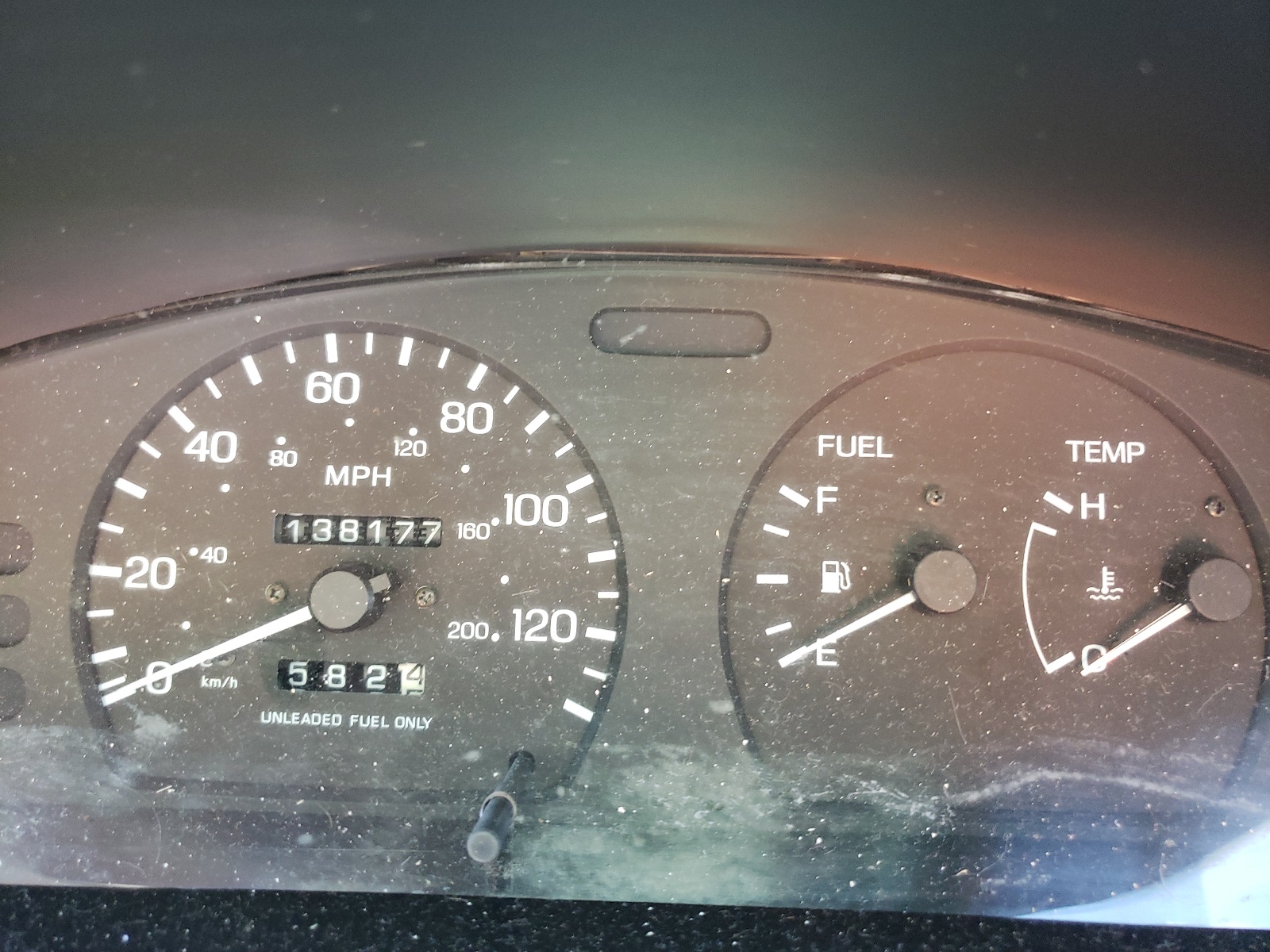 Photo 8 from auction – 1998 NISSAN SENTRA XE with VIN 3N1AB41D9WL049722