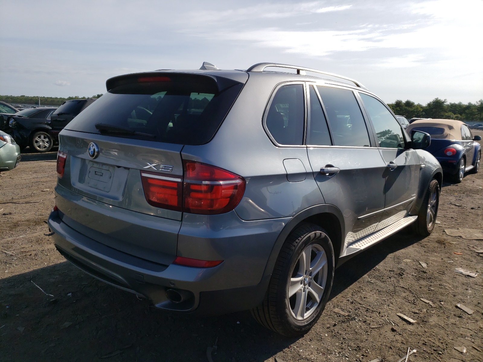 Photo 4 from auction – 2012 BMW X5 XDRIVE3 with VIN 5UXZW0C55C0B89800