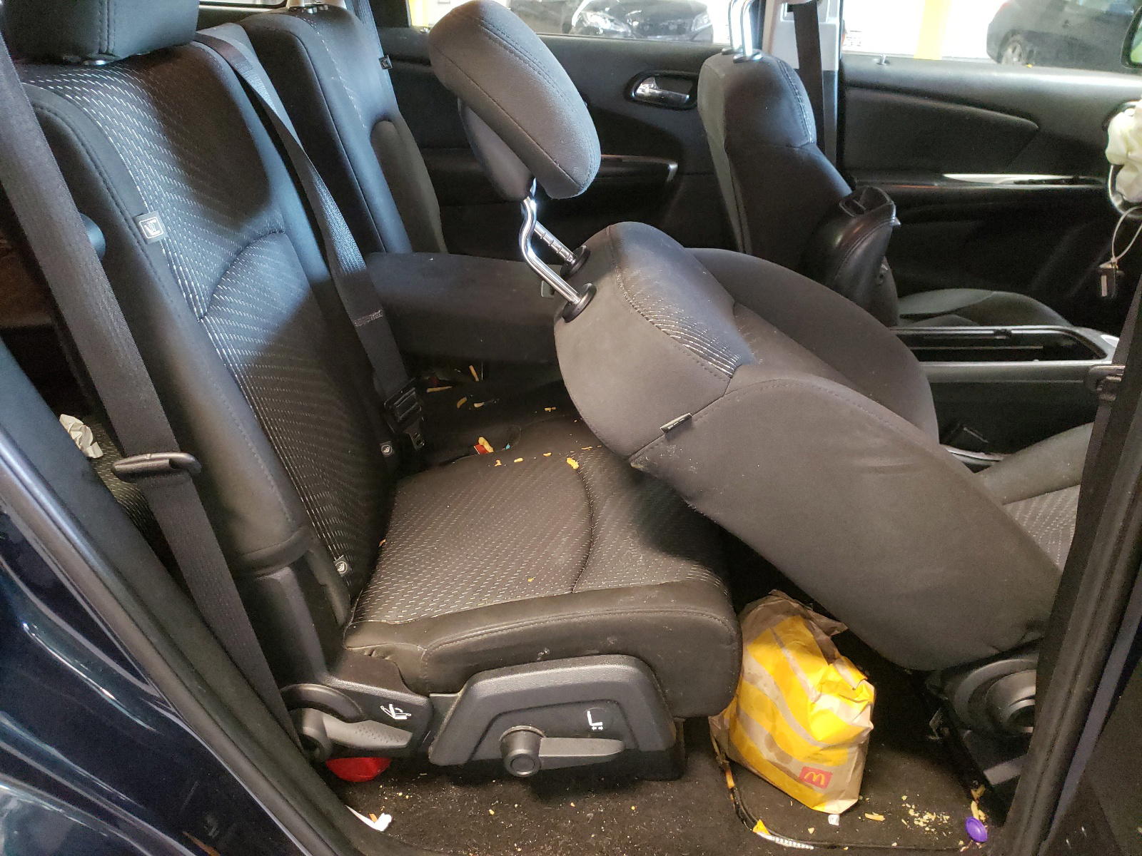 Photo 6 from auction – 2014 DODGE JOURNEY SE with VIN 3C4PDCAB8ET267384